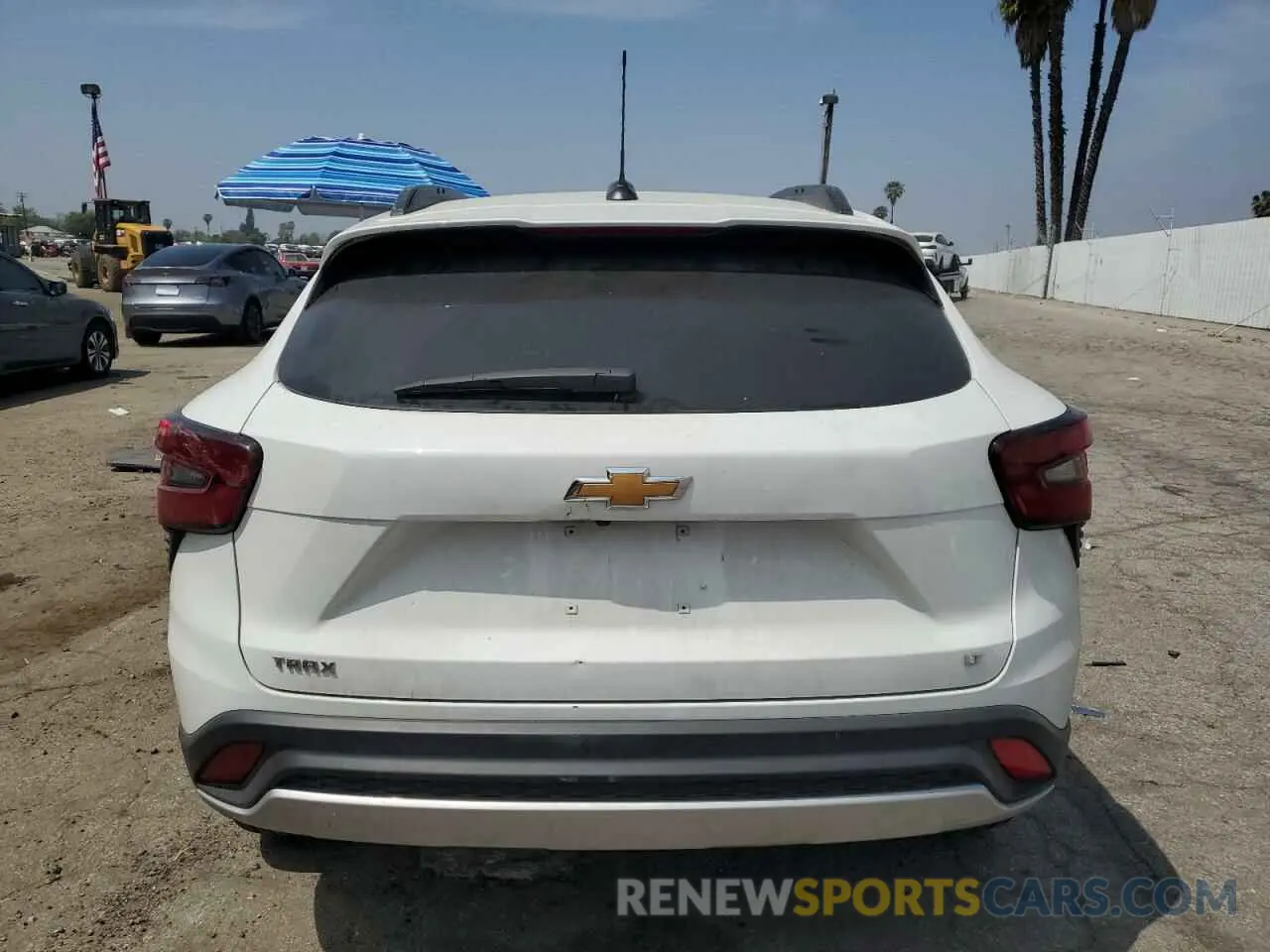 6 Photograph of a damaged car KL77LHE24RC121881 CHEVROLET TRAX 2024