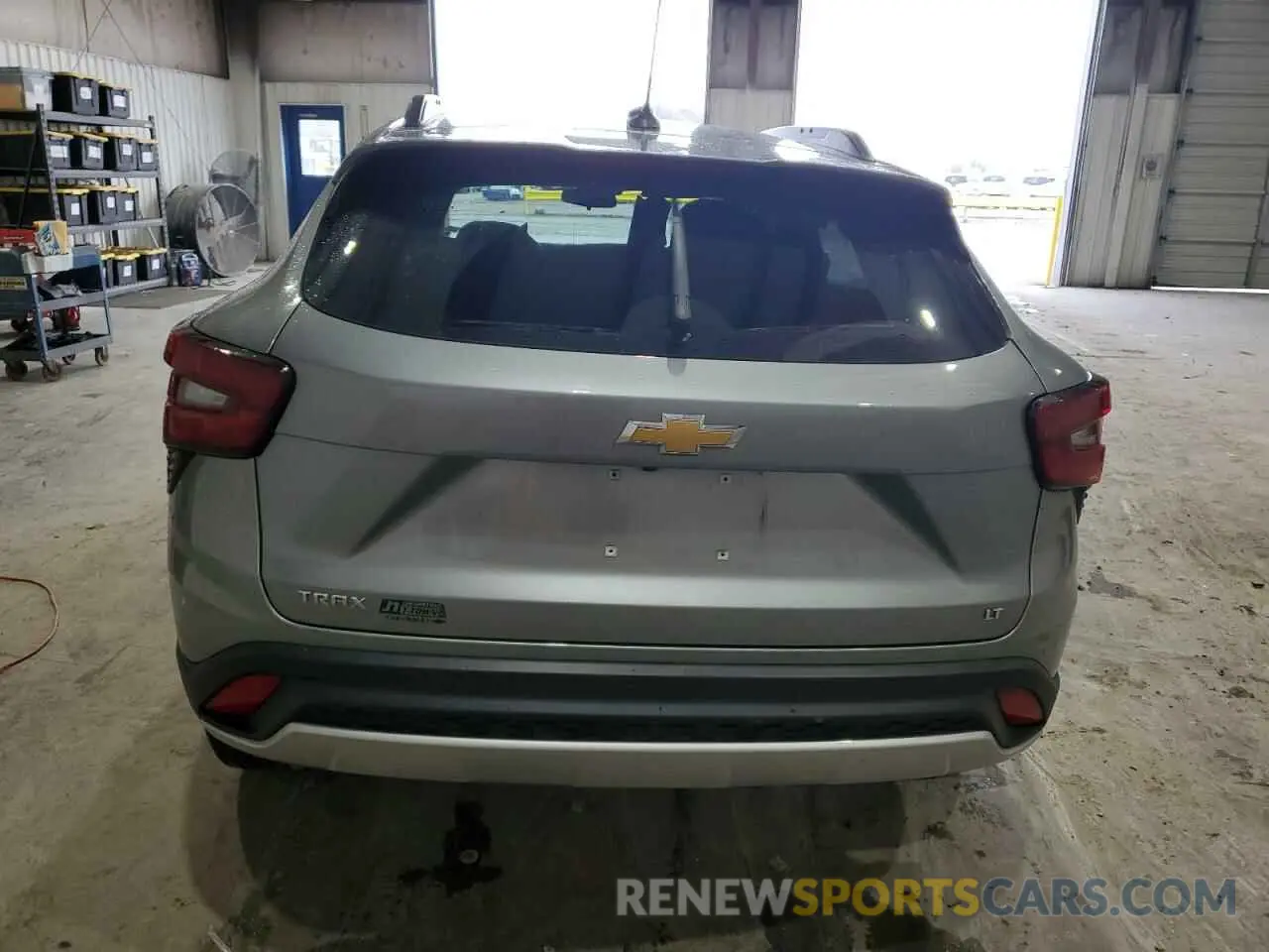 6 Photograph of a damaged car KL77LHE24RC123517 CHEVROLET TRAX 2024
