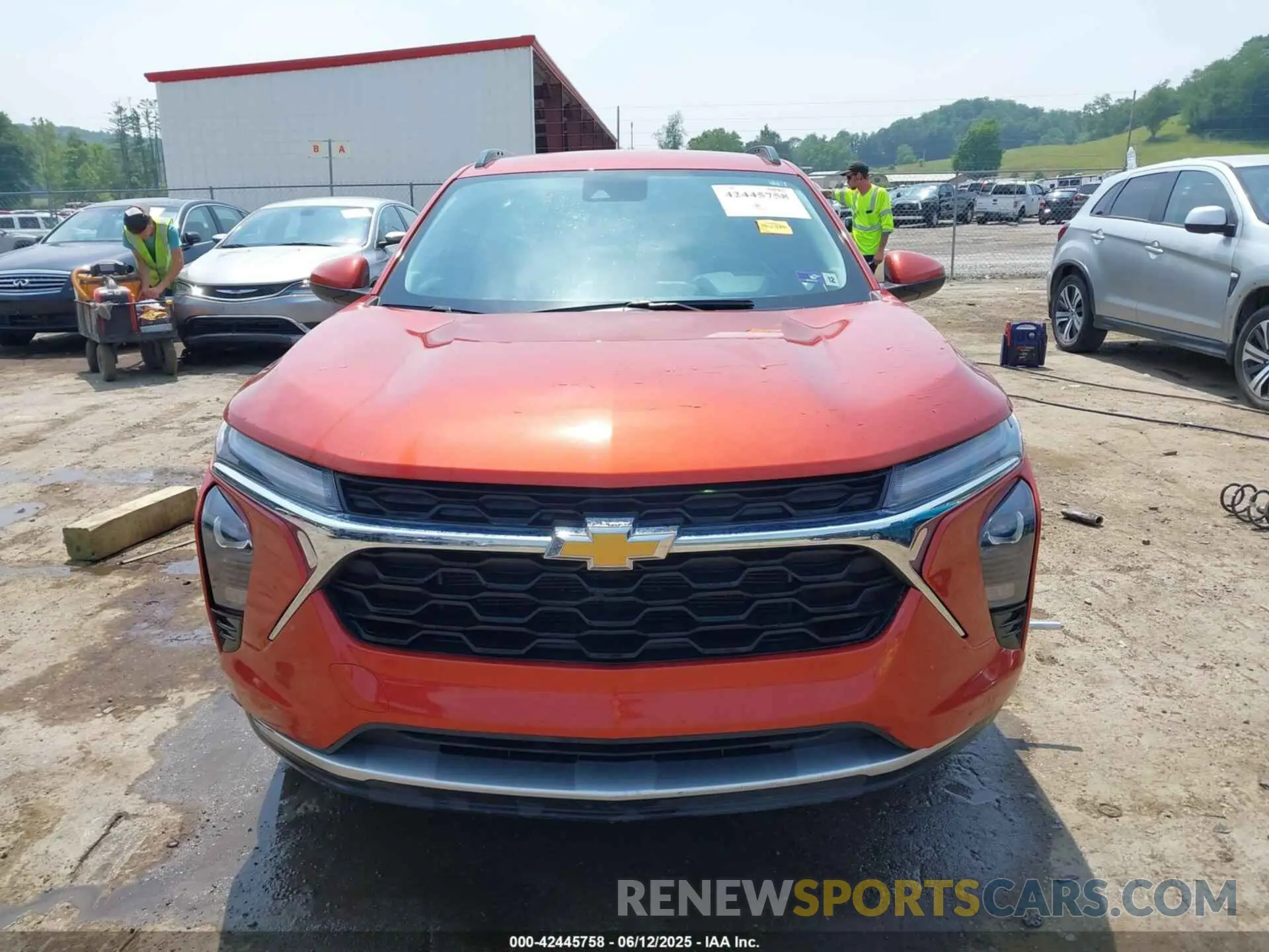 12 Photograph of a damaged car KL77LHE24RC130130 CHEVROLET TRAX 2024