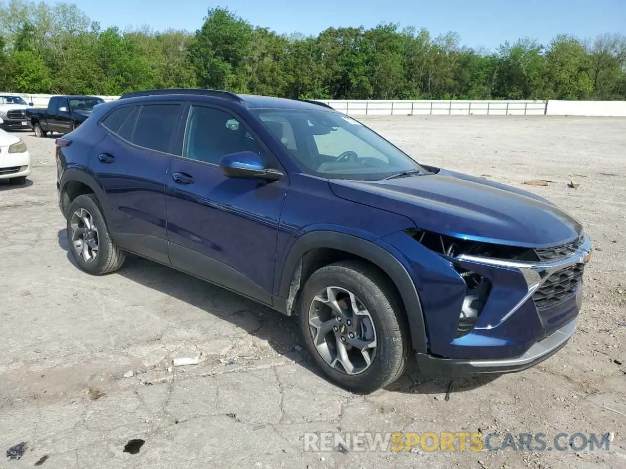 4 Photograph of a damaged car KL77LHE24RC158994 CHEVROLET TRAX 2024
