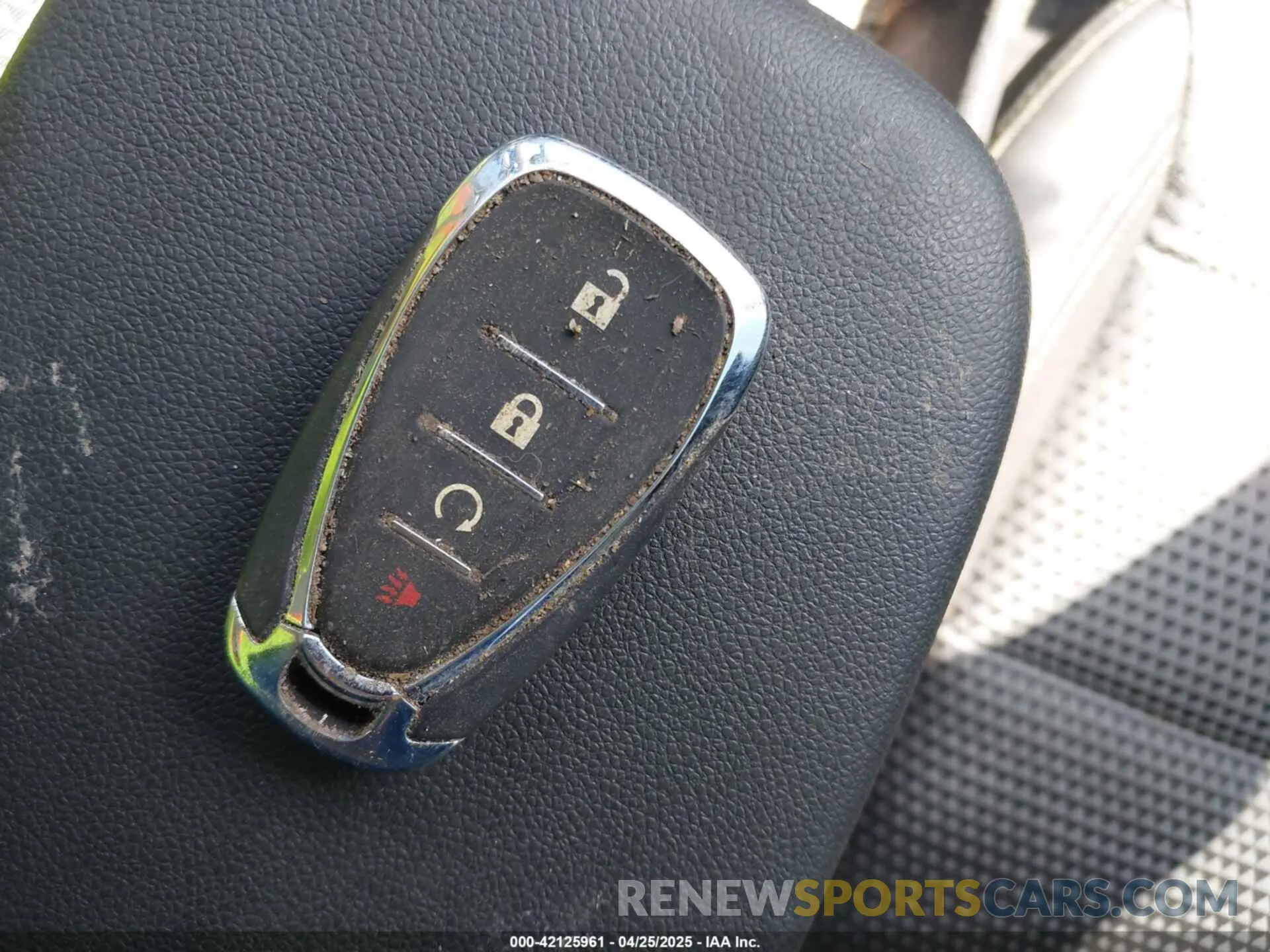 11 Photograph of a damaged car KL77LHE24RC211676 CHEVROLET TRAX 2024