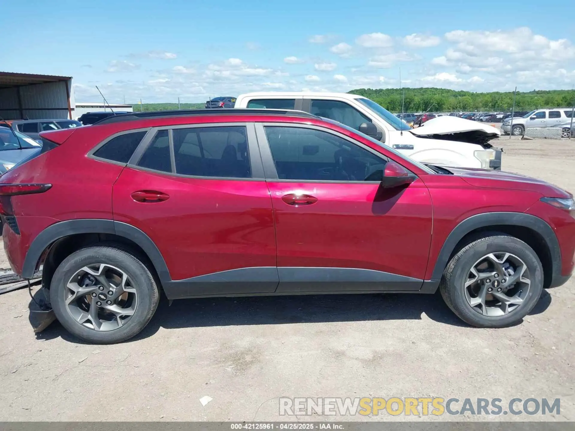 13 Photograph of a damaged car KL77LHE24RC211676 CHEVROLET TRAX 2024