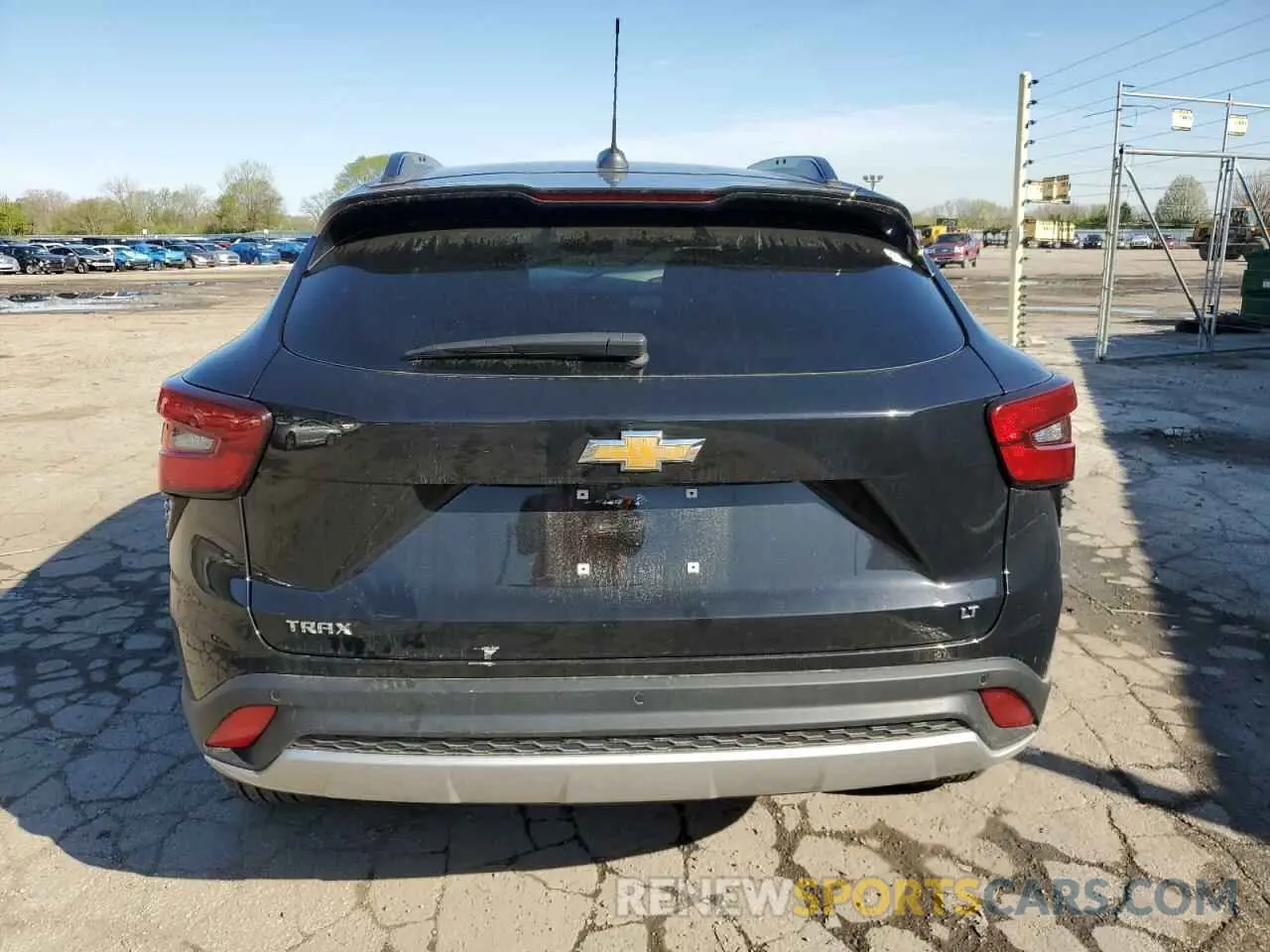 6 Photograph of a damaged car KL77LHE26RC160469 CHEVROLET TRAX 2024