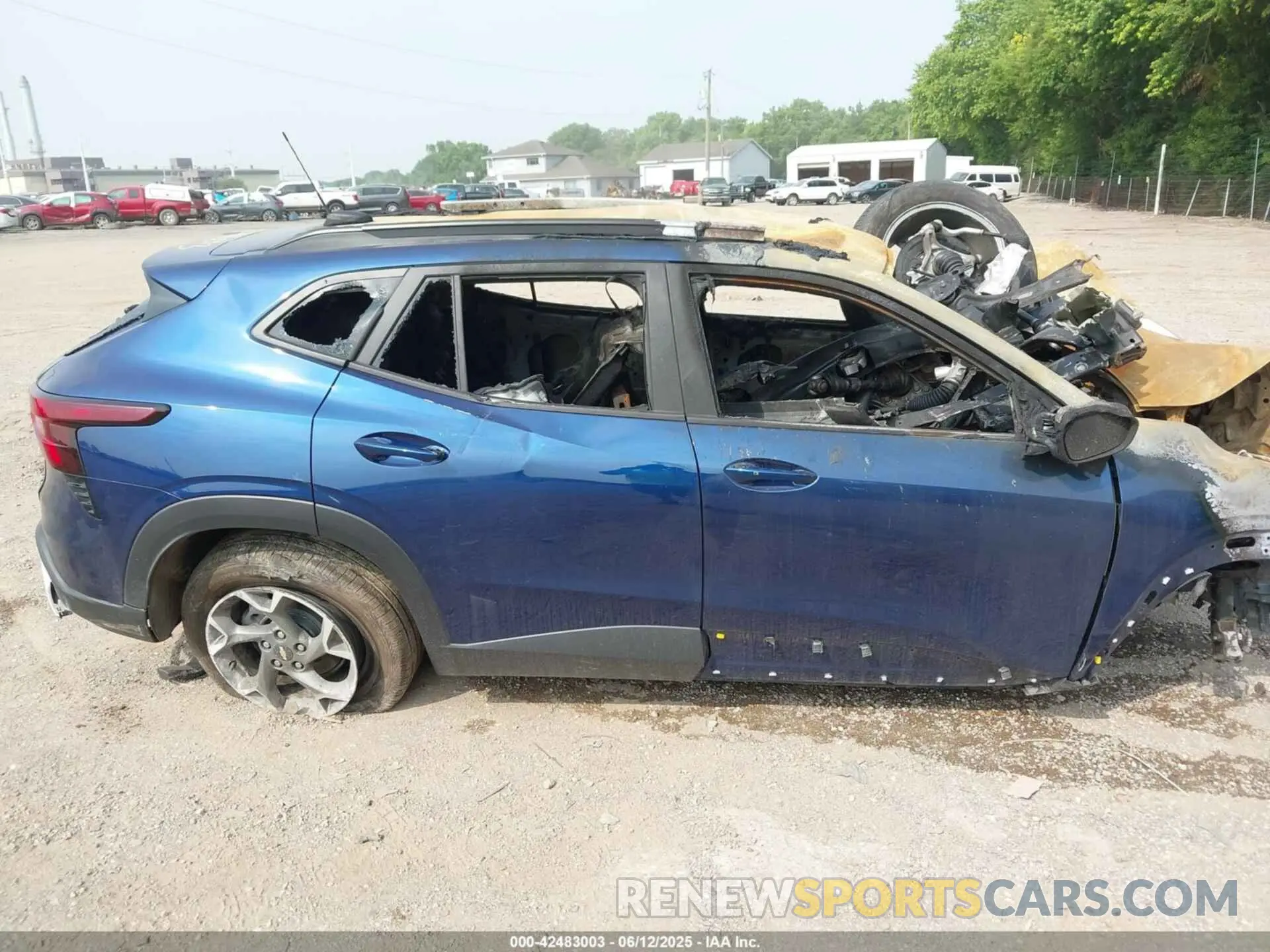 12 Photograph of a damaged car KL77LHE26RC200629 CHEVROLET TRAX 2024
