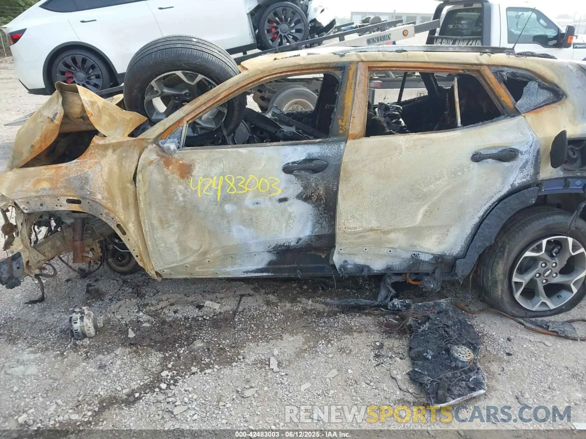 13 Photograph of a damaged car KL77LHE26RC200629 CHEVROLET TRAX 2024