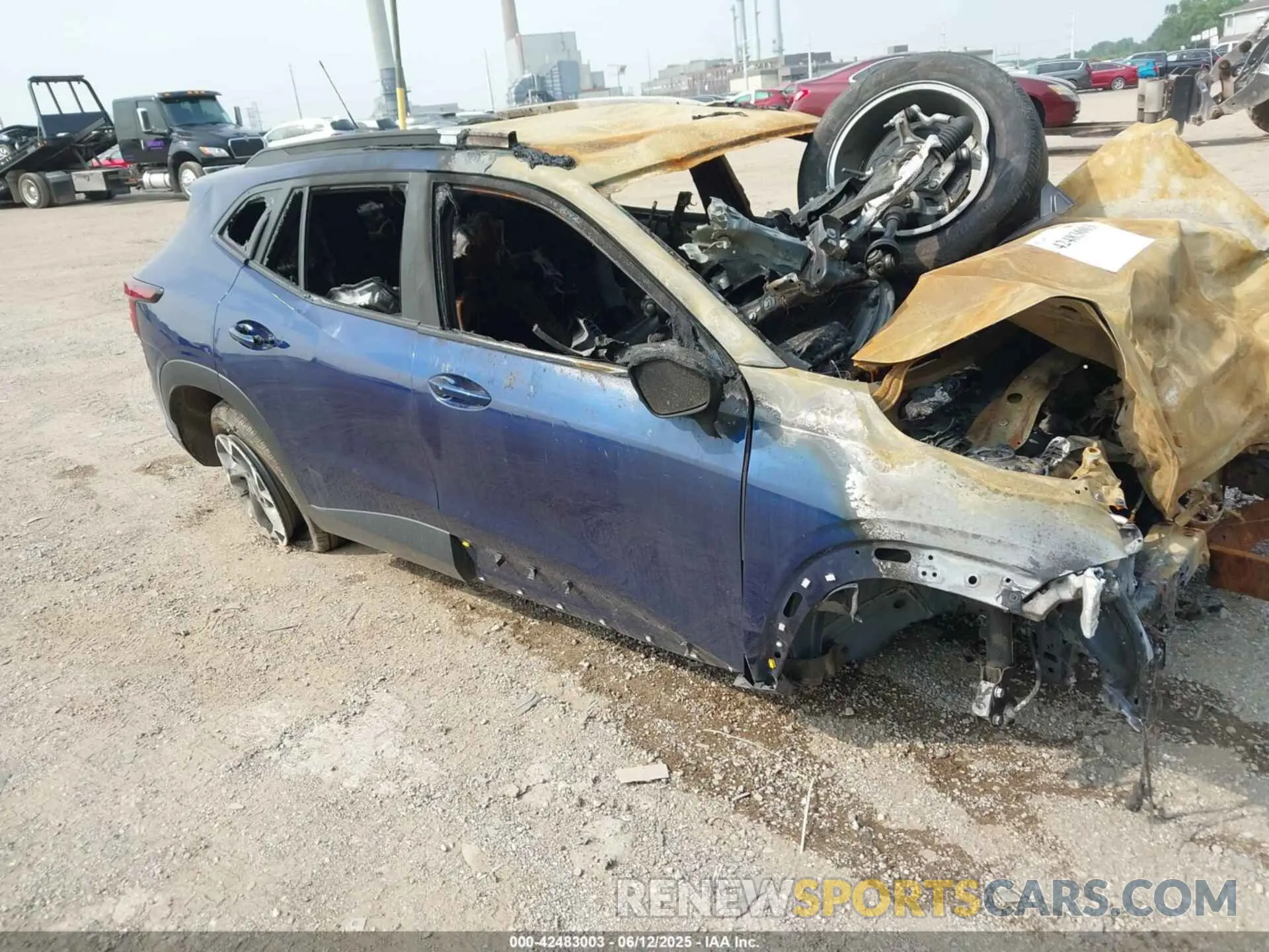 17 Photograph of a damaged car KL77LHE26RC200629 CHEVROLET TRAX 2024