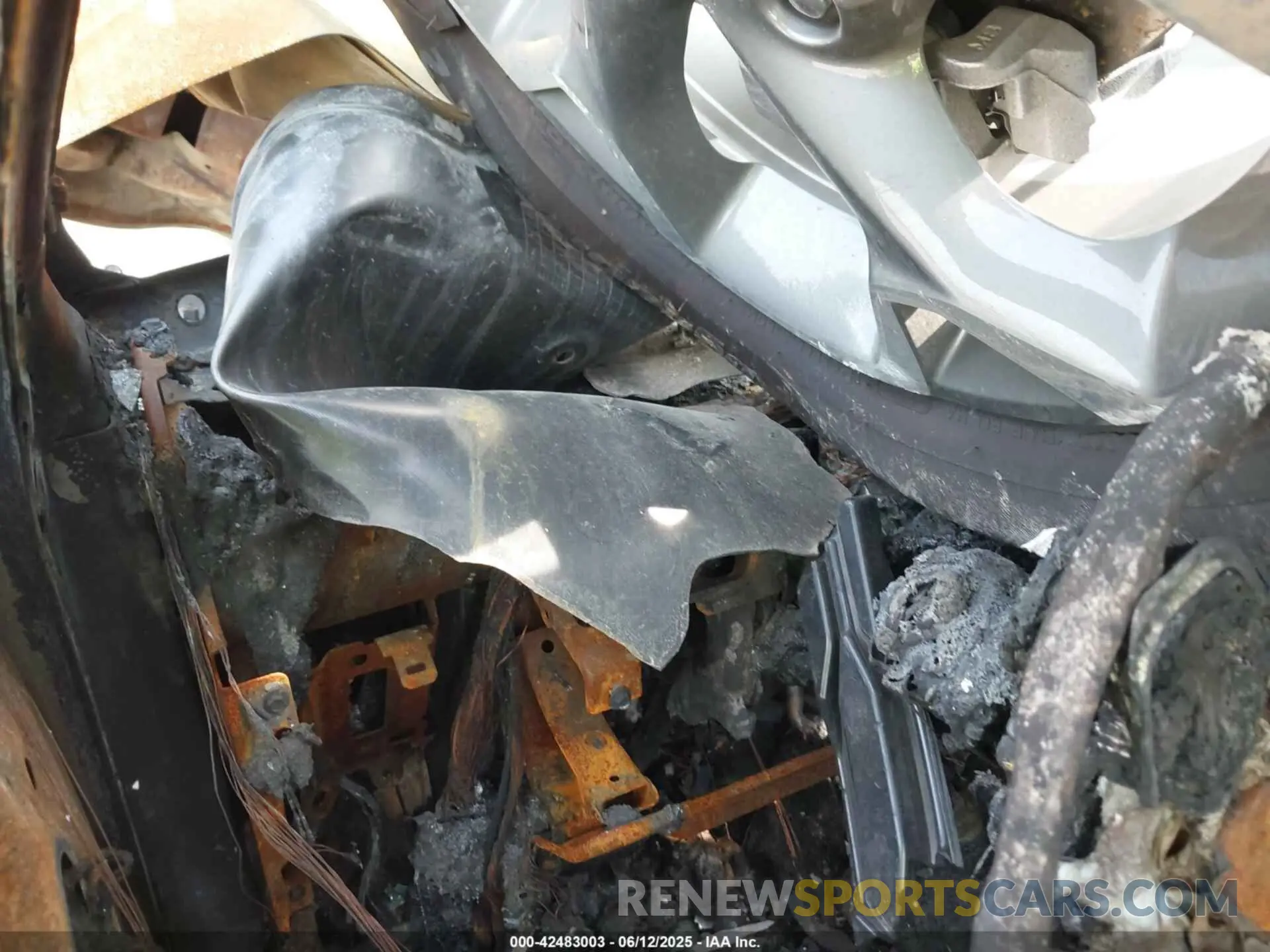 7 Photograph of a damaged car KL77LHE26RC200629 CHEVROLET TRAX 2024