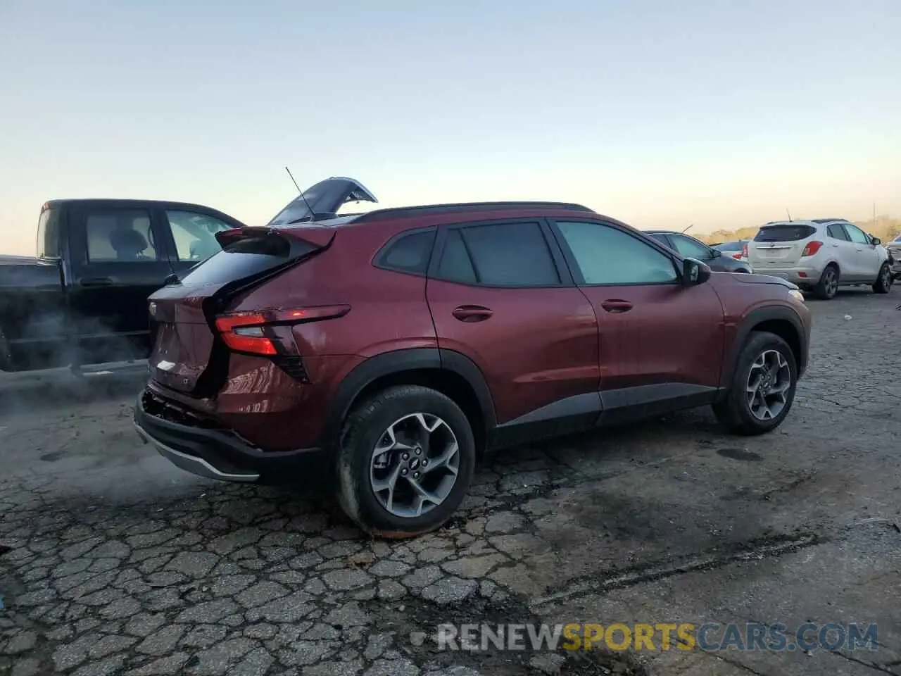 3 Photograph of a damaged car KL77LHE26RC203319 CHEVROLET TRAX 2024
