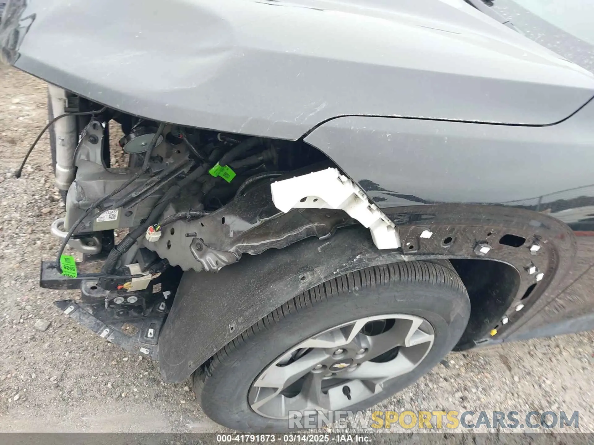 19 Photograph of a damaged car KL77LHE27RC102287 CHEVROLET TRAX 2024