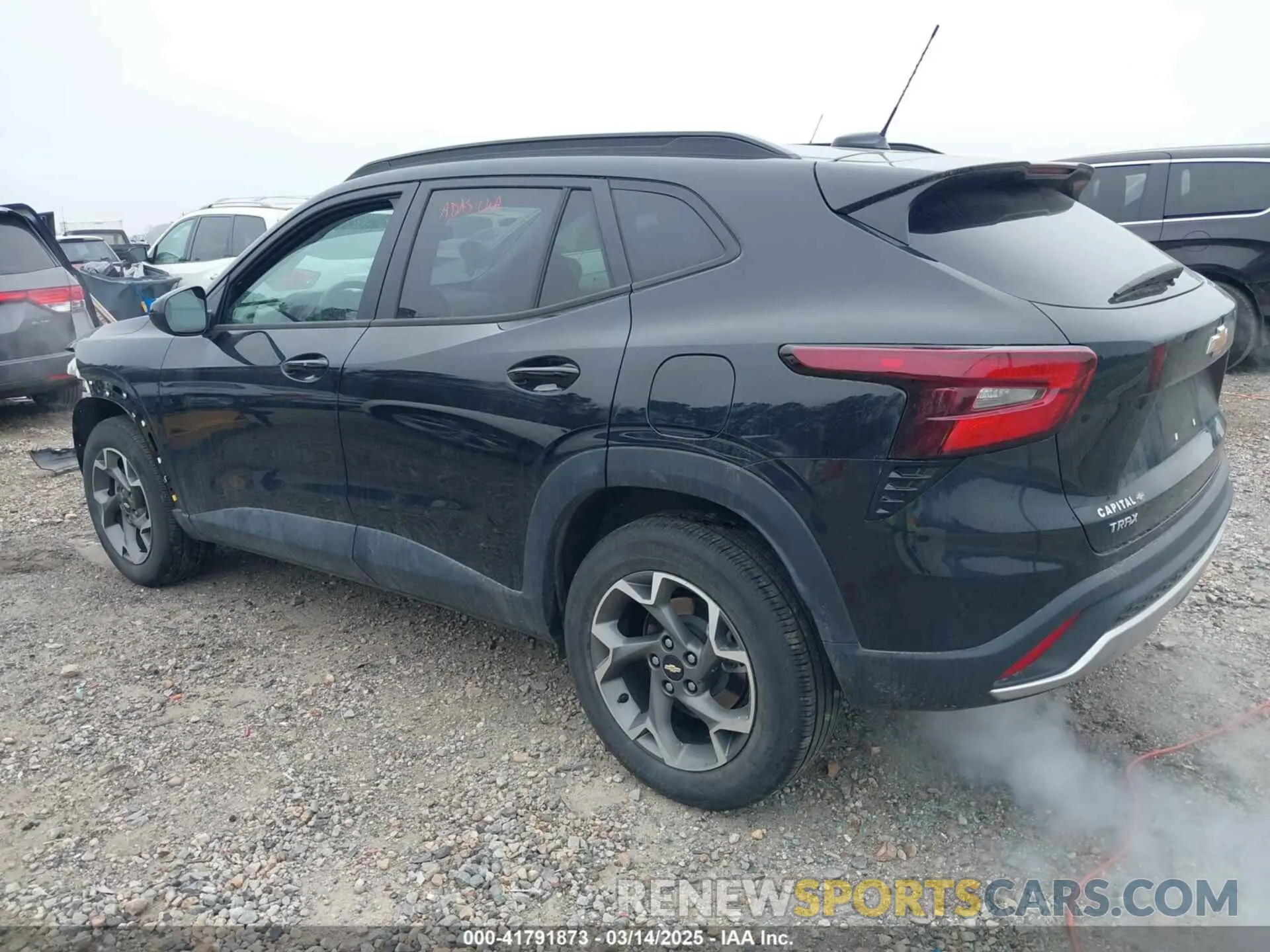 3 Photograph of a damaged car KL77LHE27RC102287 CHEVROLET TRAX 2024