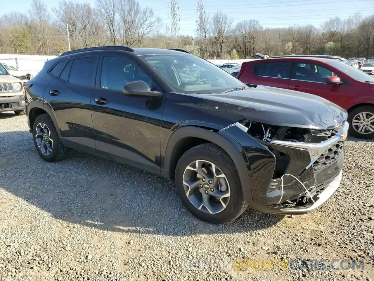 4 Photograph of a damaged car KL77LHE27RC109532 CHEVROLET TRAX 2024