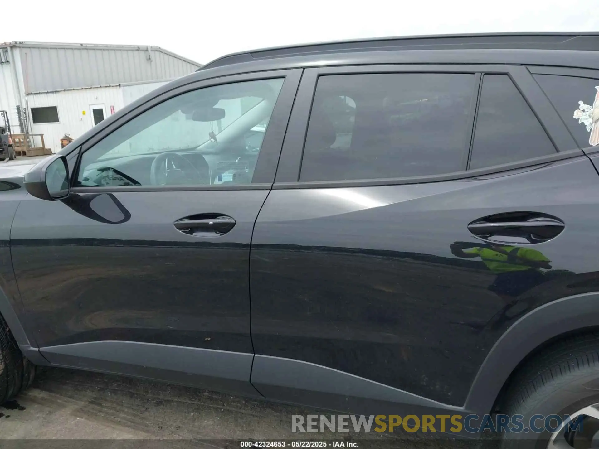 13 Photograph of a damaged car KL77LHE28RC005549 CHEVROLET TRAX 2024