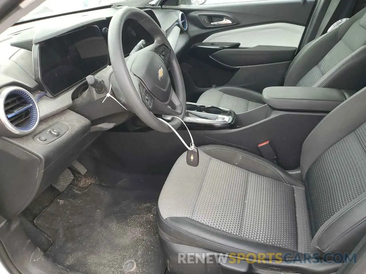 7 Photograph of a damaged car KL77LHE28RC009732 CHEVROLET TRAX 2024