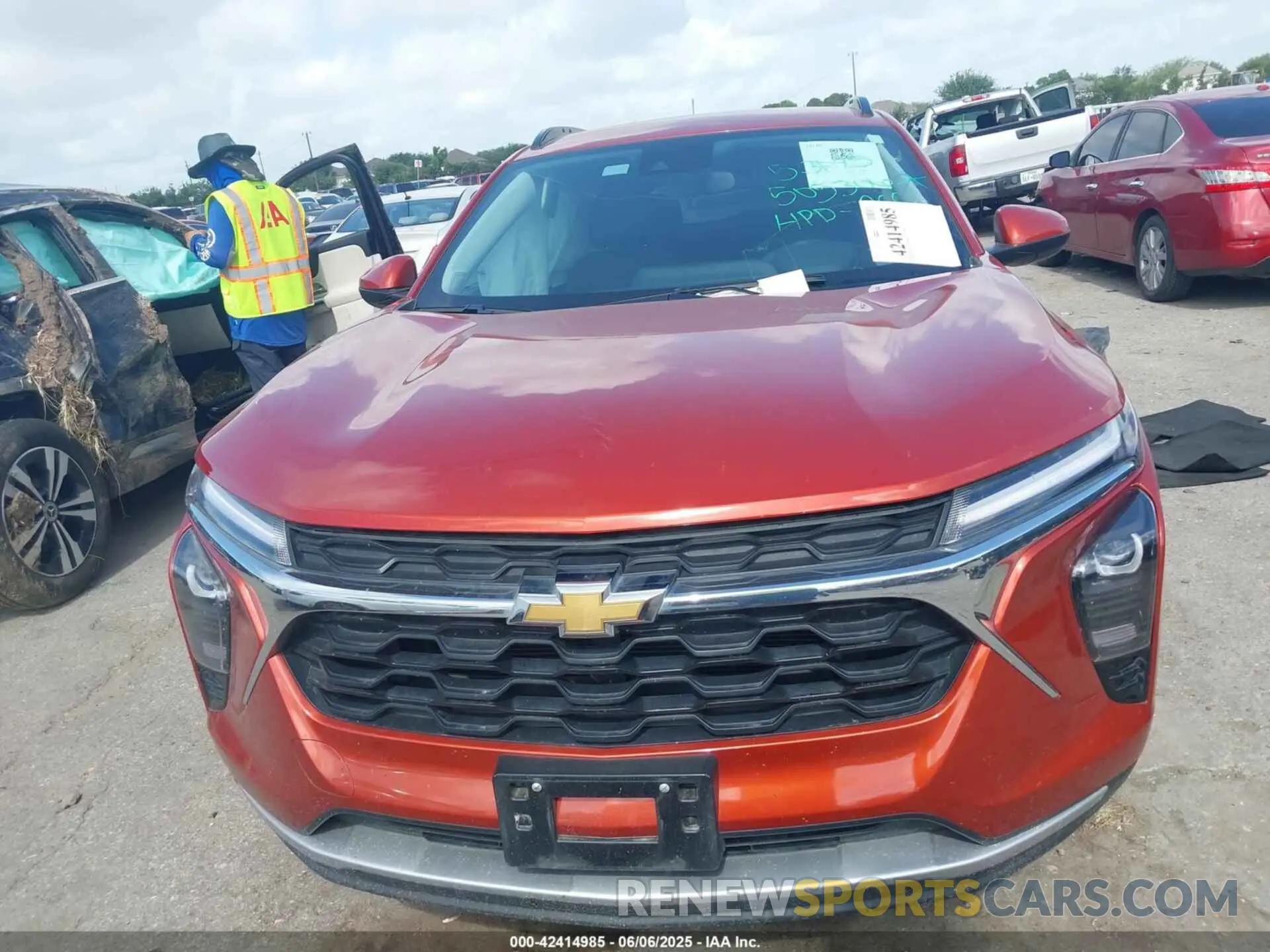 13 Photograph of a damaged car KL77LHE28RC027325 CHEVROLET TRAX 2024