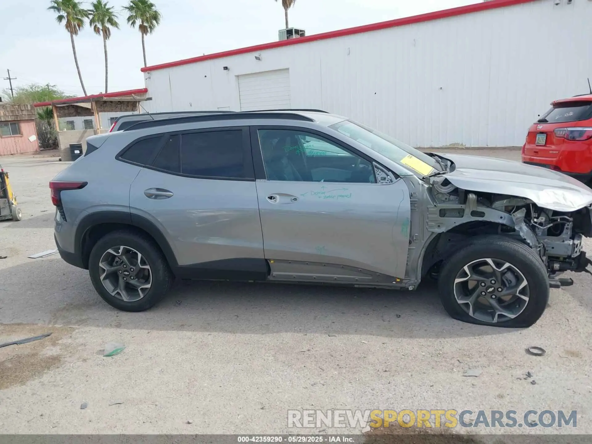 14 Photograph of a damaged car KL77LHE28RC043430 CHEVROLET TRAX 2024