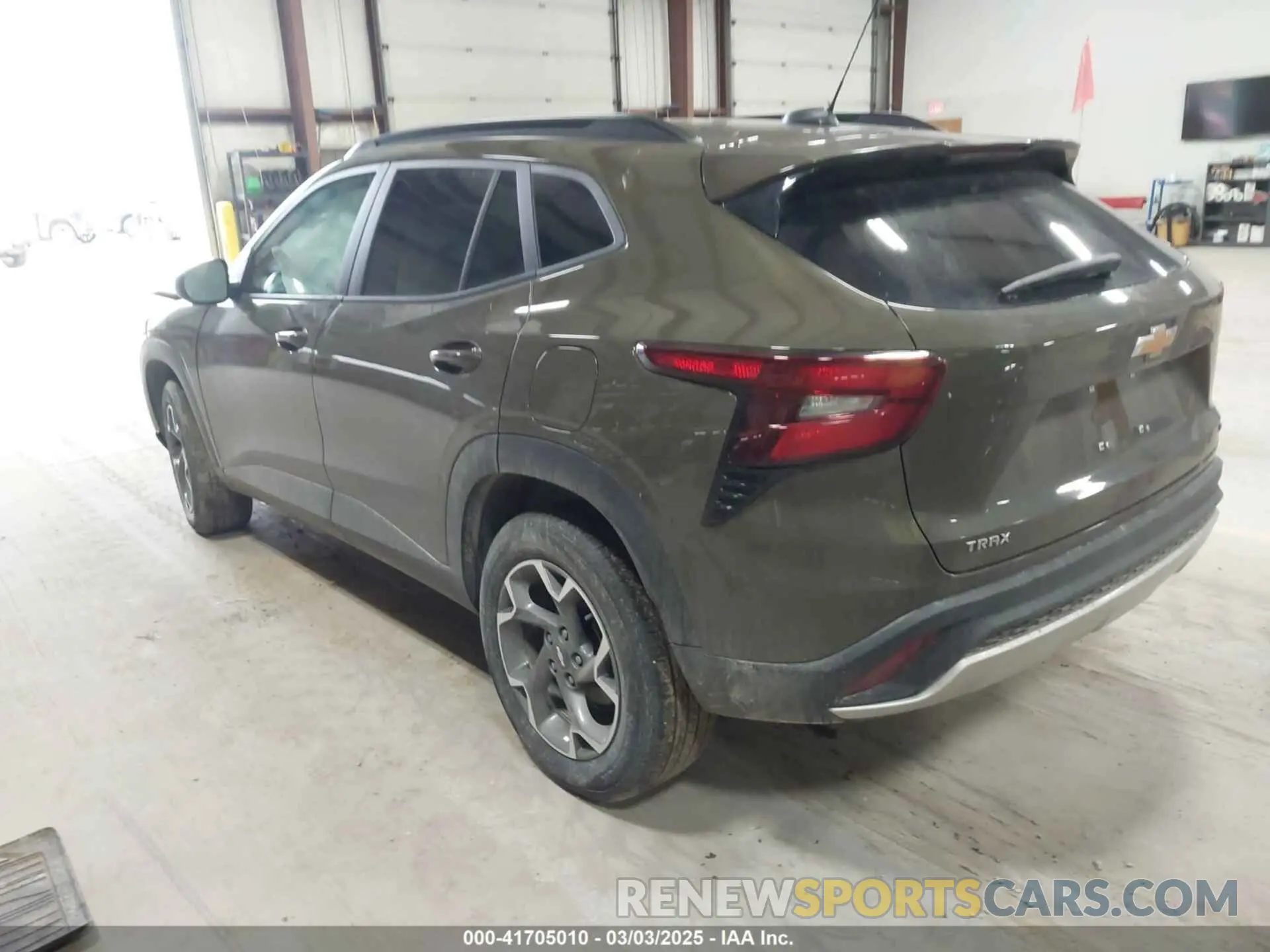 3 Photograph of a damaged car KL77LHE28RC101679 CHEVROLET TRAX 2024