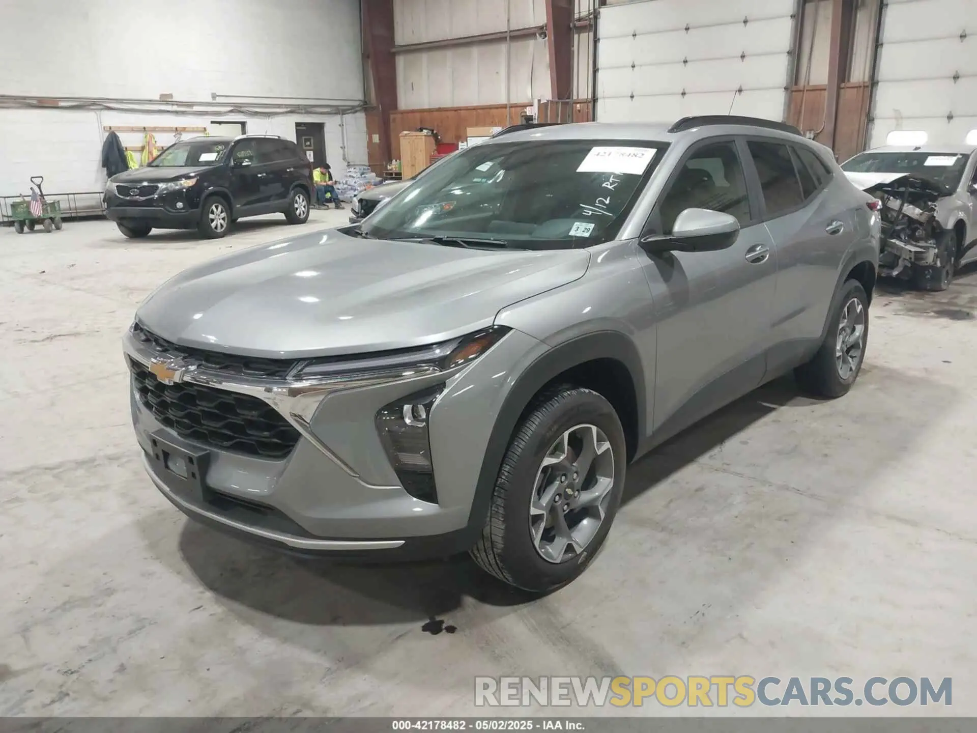2 Photograph of a damaged car KL77LHE28RC112469 CHEVROLET TRAX 2024