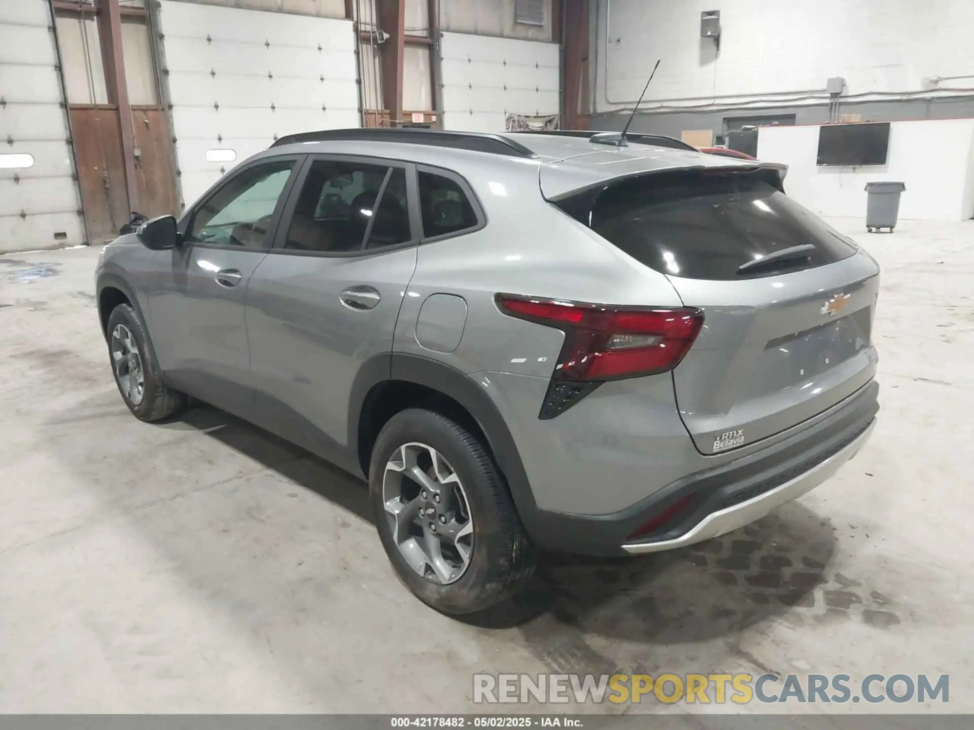 3 Photograph of a damaged car KL77LHE28RC112469 CHEVROLET TRAX 2024