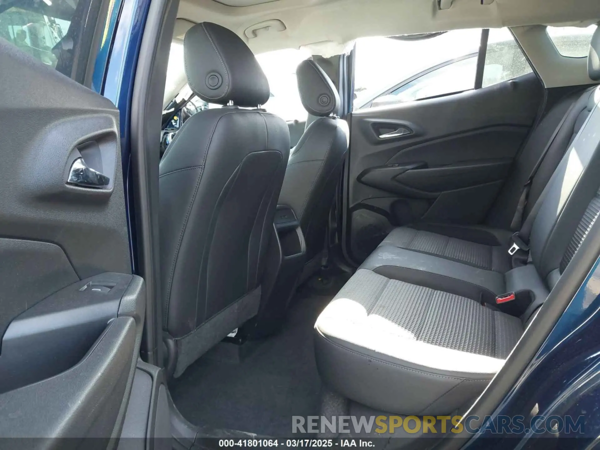 8 Photograph of a damaged car KL77LHE28RC134455 CHEVROLET TRAX 2024
