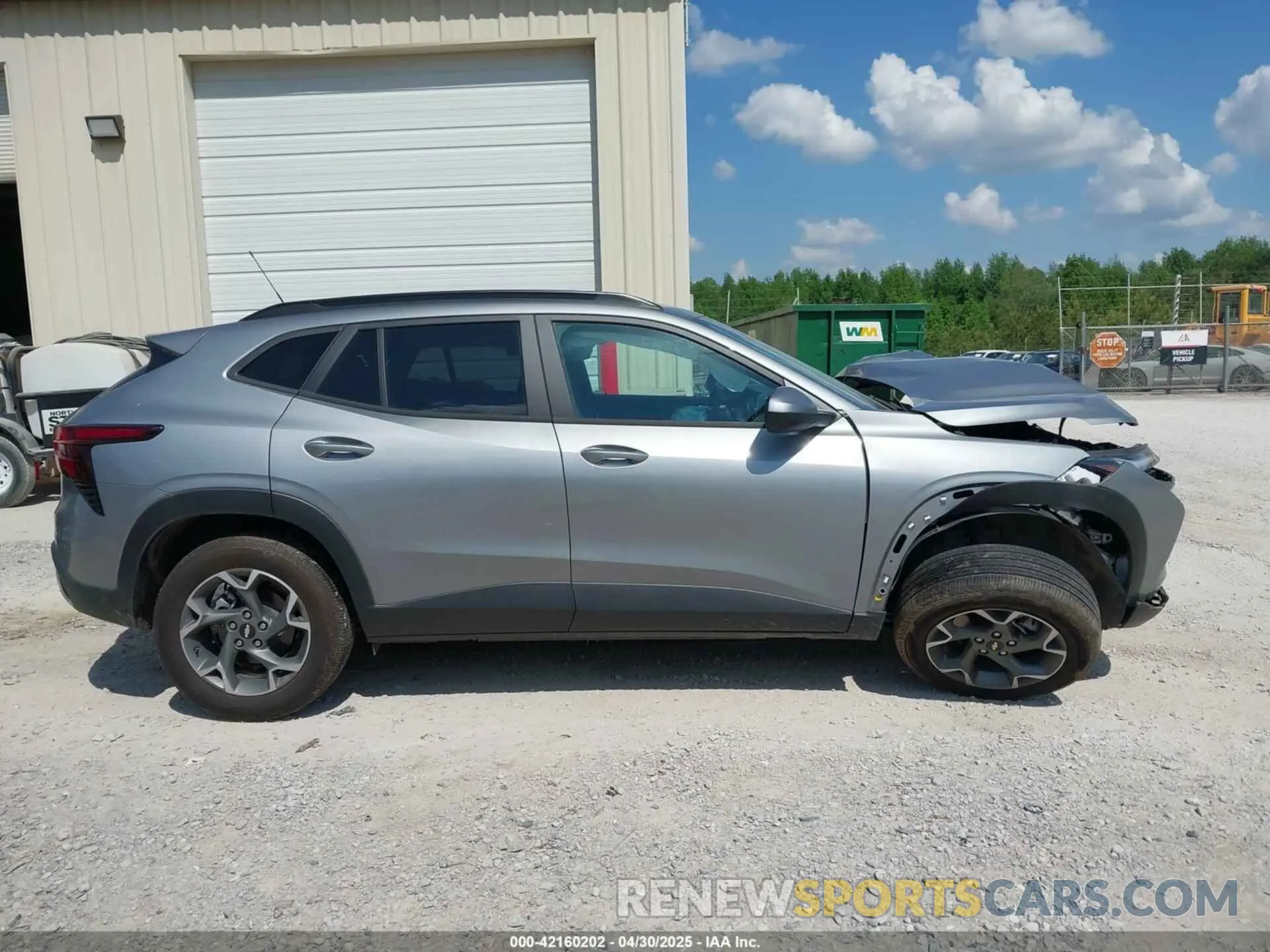 13 Photograph of a damaged car KL77LHE28RC191013 CHEVROLET TRAX 2024