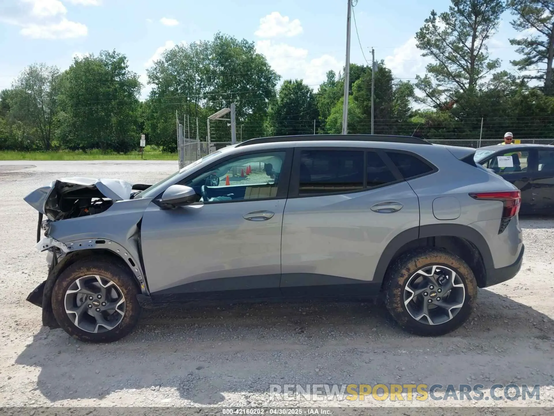 14 Photograph of a damaged car KL77LHE28RC191013 CHEVROLET TRAX 2024