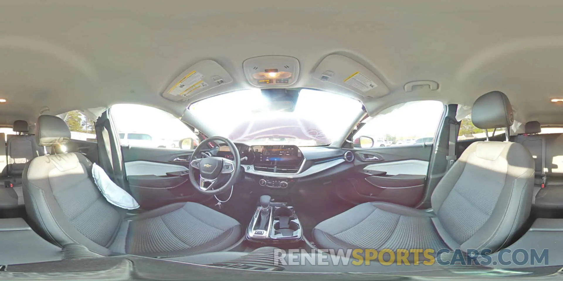 13 Photograph of a damaged car KL77LHE28RC217495 CHEVROLET TRAX 2024