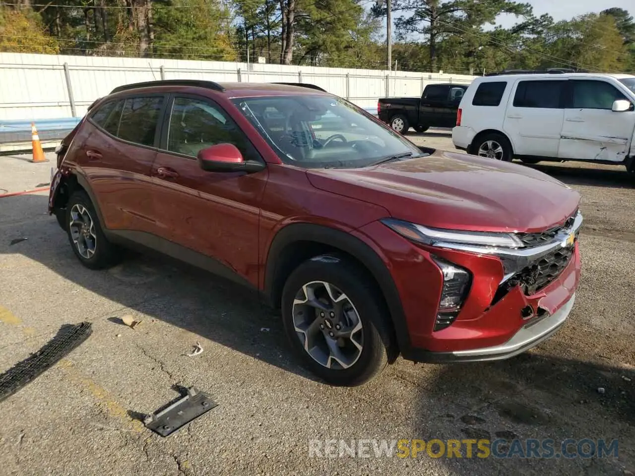 4 Photograph of a damaged car KL77LHE28RC217495 CHEVROLET TRAX 2024