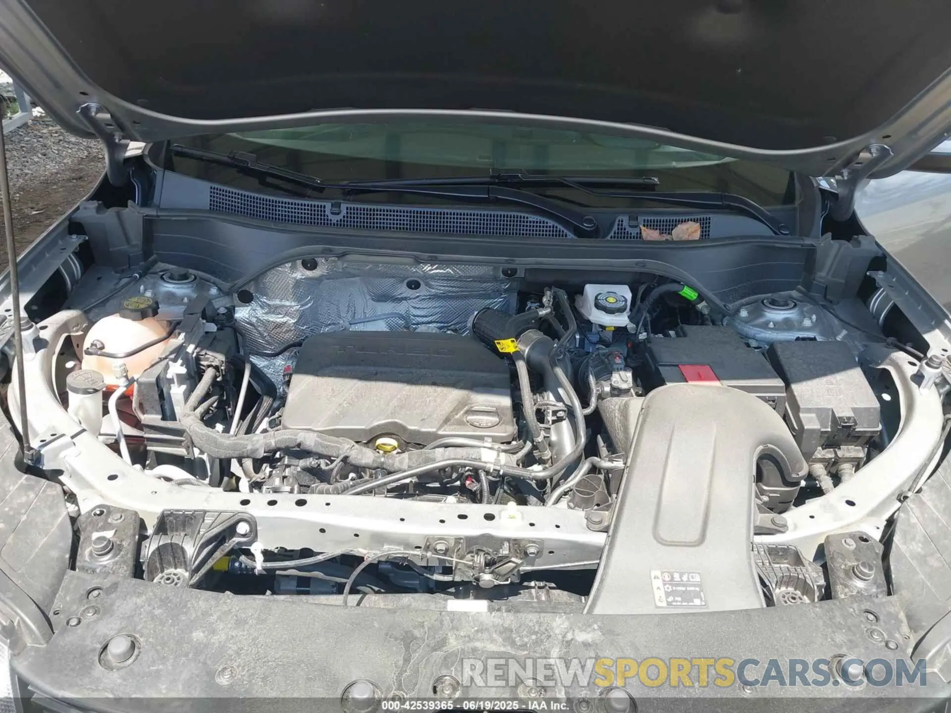 10 Photograph of a damaged car KL77LHE28RC221692 CHEVROLET TRAX 2024
