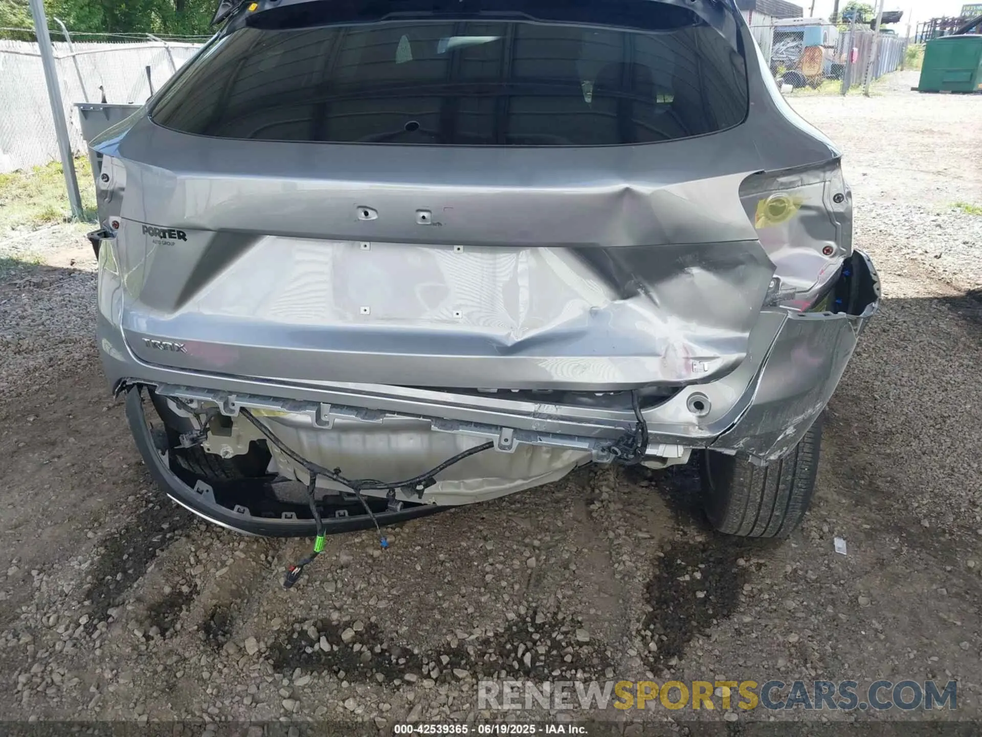 6 Photograph of a damaged car KL77LHE28RC221692 CHEVROLET TRAX 2024