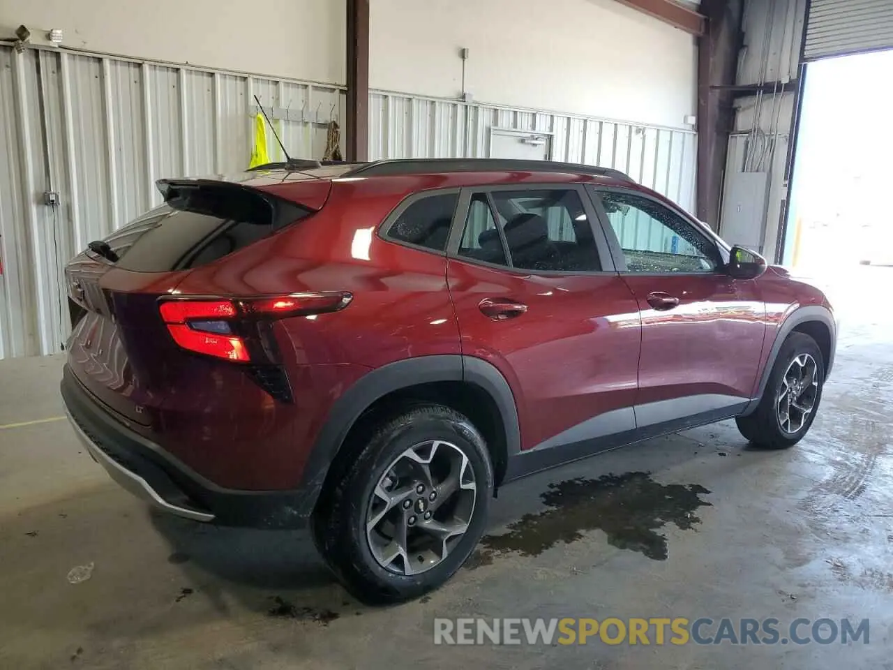 3 Photograph of a damaged car KL77LHE28RC236998 CHEVROLET TRAX 2024