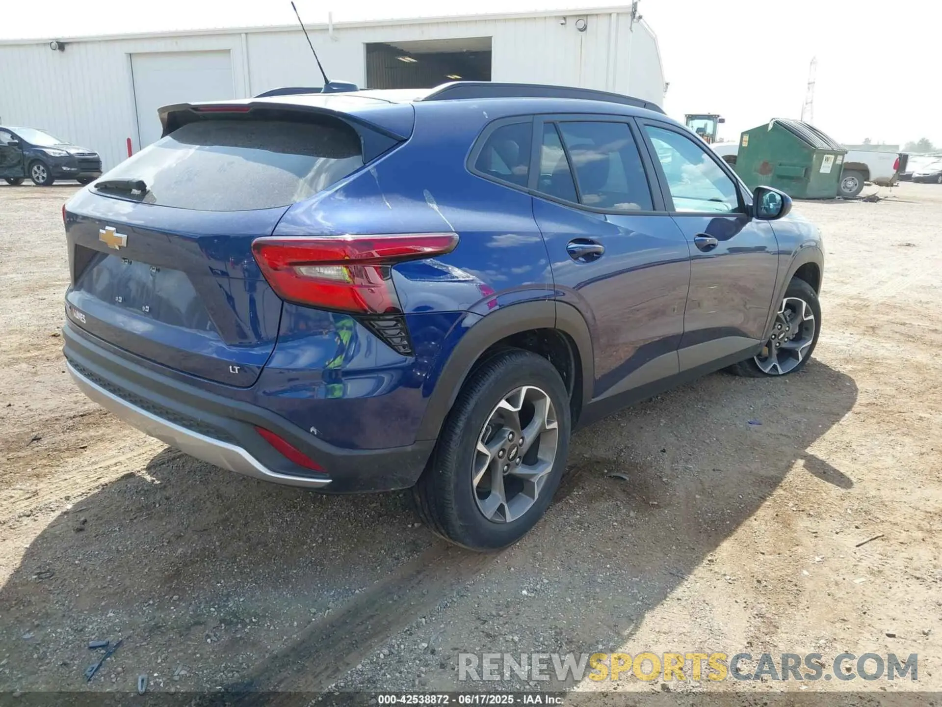 4 Photograph of a damaged car KL77LHE29RC108219 CHEVROLET TRAX 2024