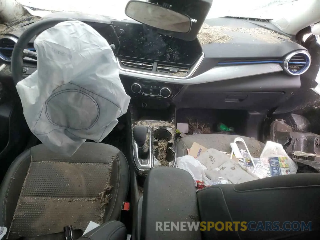 8 Photograph of a damaged car KL77LHE29RC184801 CHEVROLET TRAX 2024