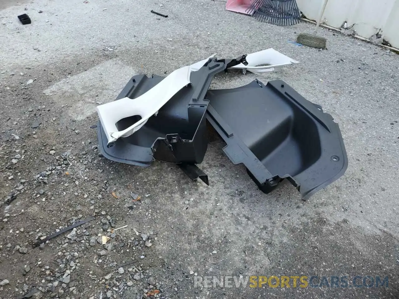 13 Photograph of a damaged car KL77LHE29RC245645 CHEVROLET TRAX 2024