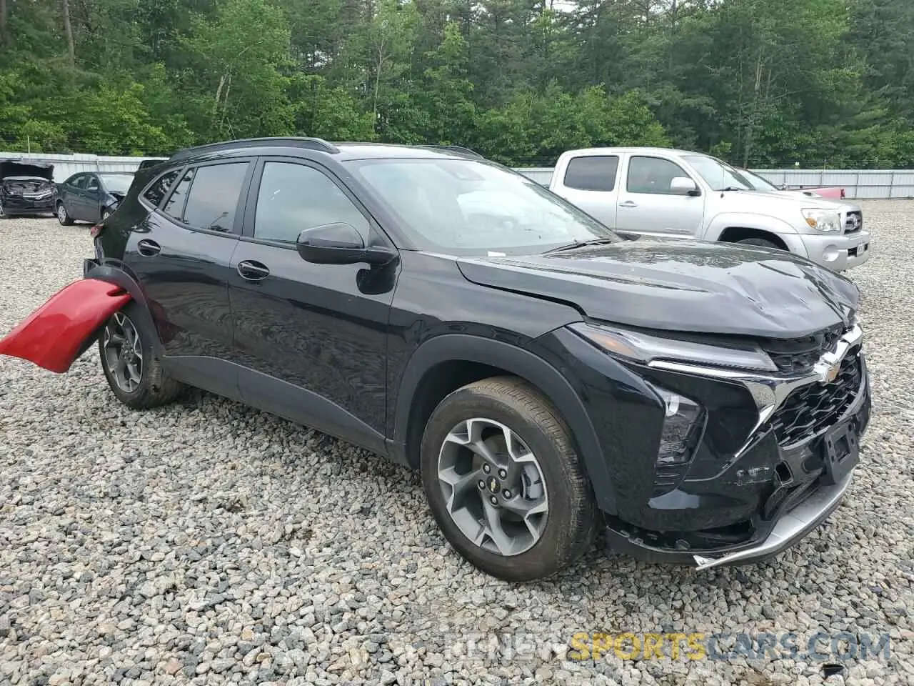 4 Photograph of a damaged car KL77LHE2XRC010624 CHEVROLET TRAX 2024