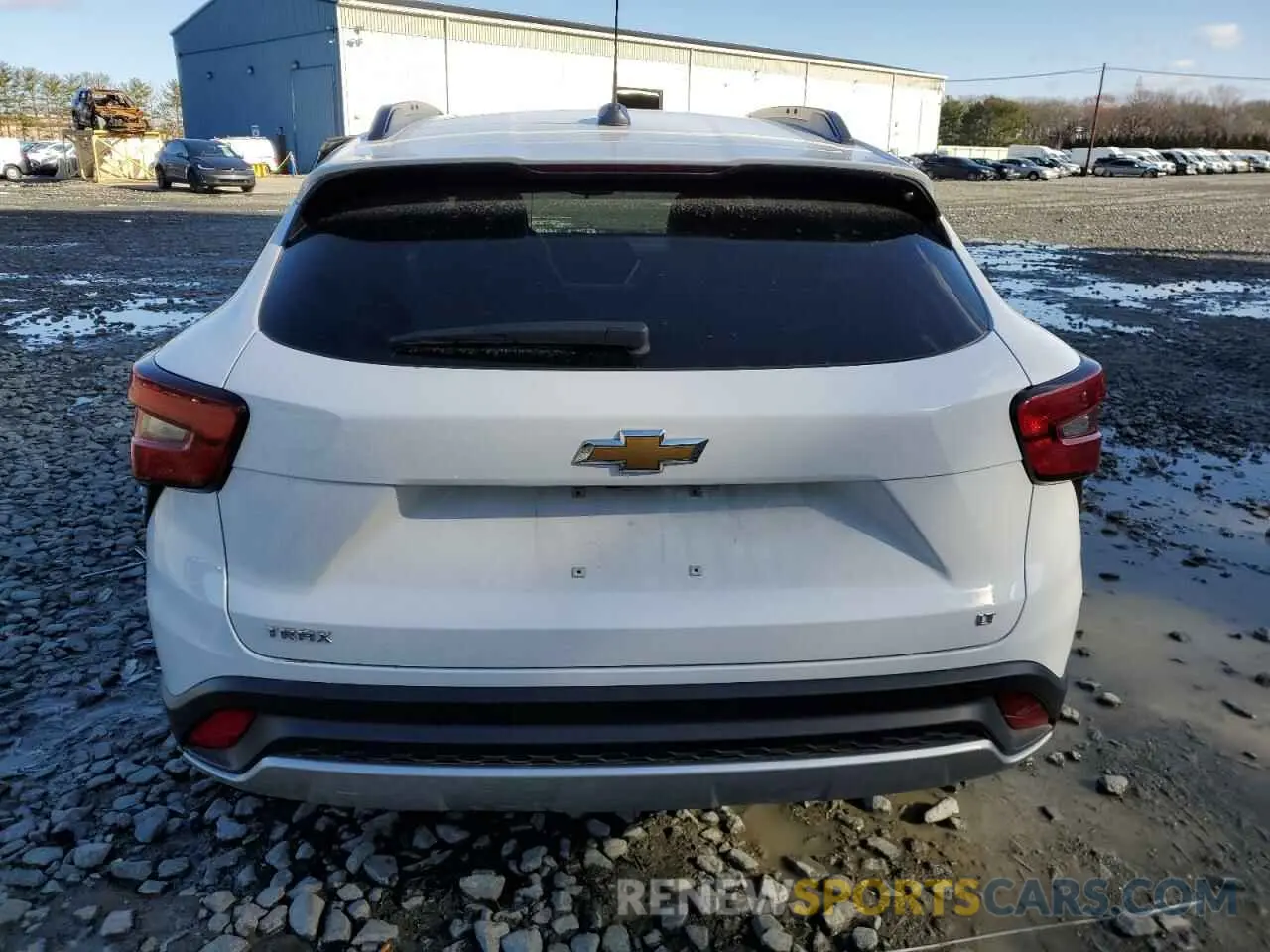 6 Photograph of a damaged car KL77LHE2XRC017833 CHEVROLET TRAX 2024