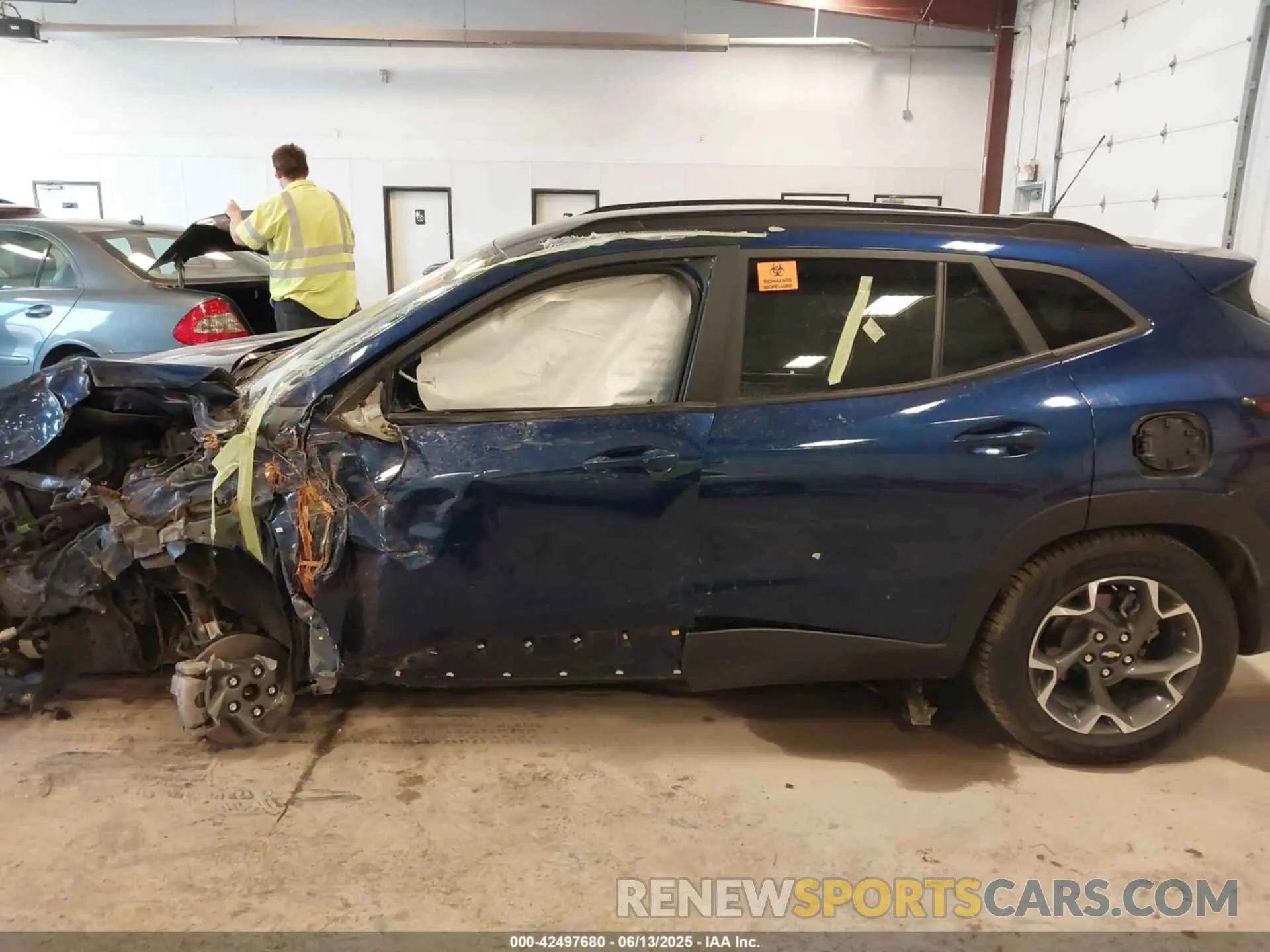 13 Photograph of a damaged car KL77LHE2XRC060407 CHEVROLET TRAX 2024