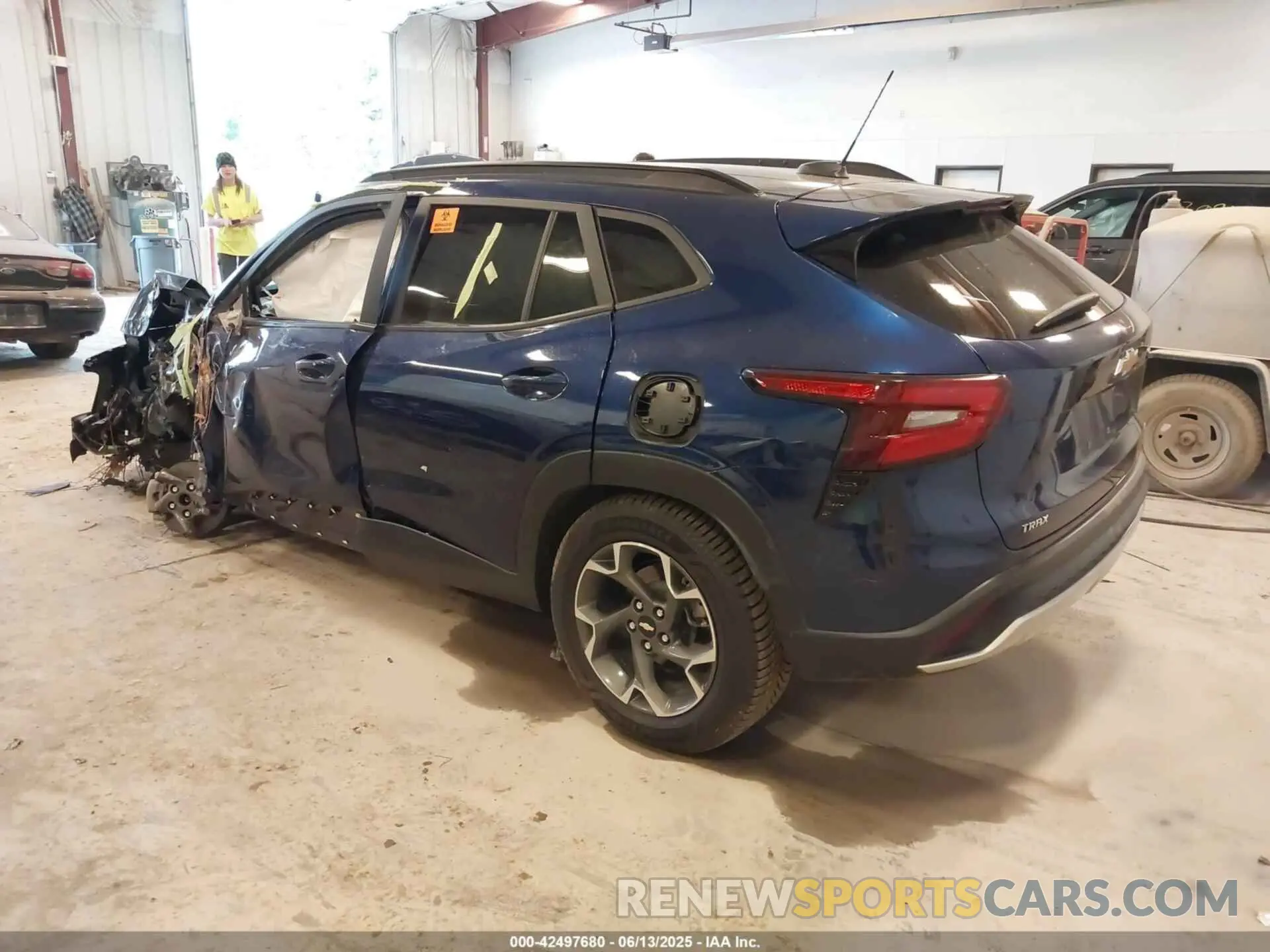 3 Photograph of a damaged car KL77LHE2XRC060407 CHEVROLET TRAX 2024