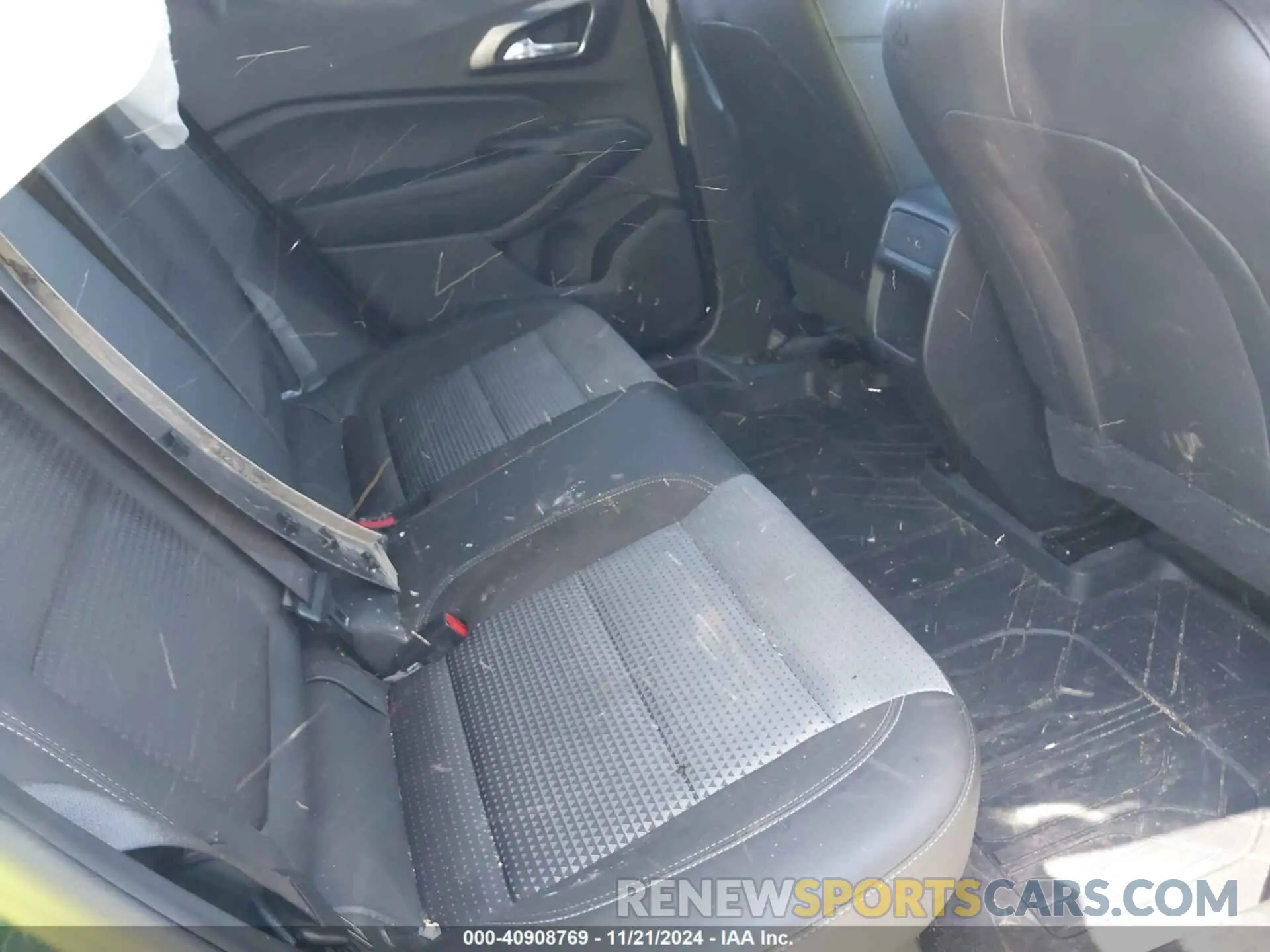 8 Photograph of a damaged car KL77LHE2XRC077465 CHEVROLET TRAX 2024