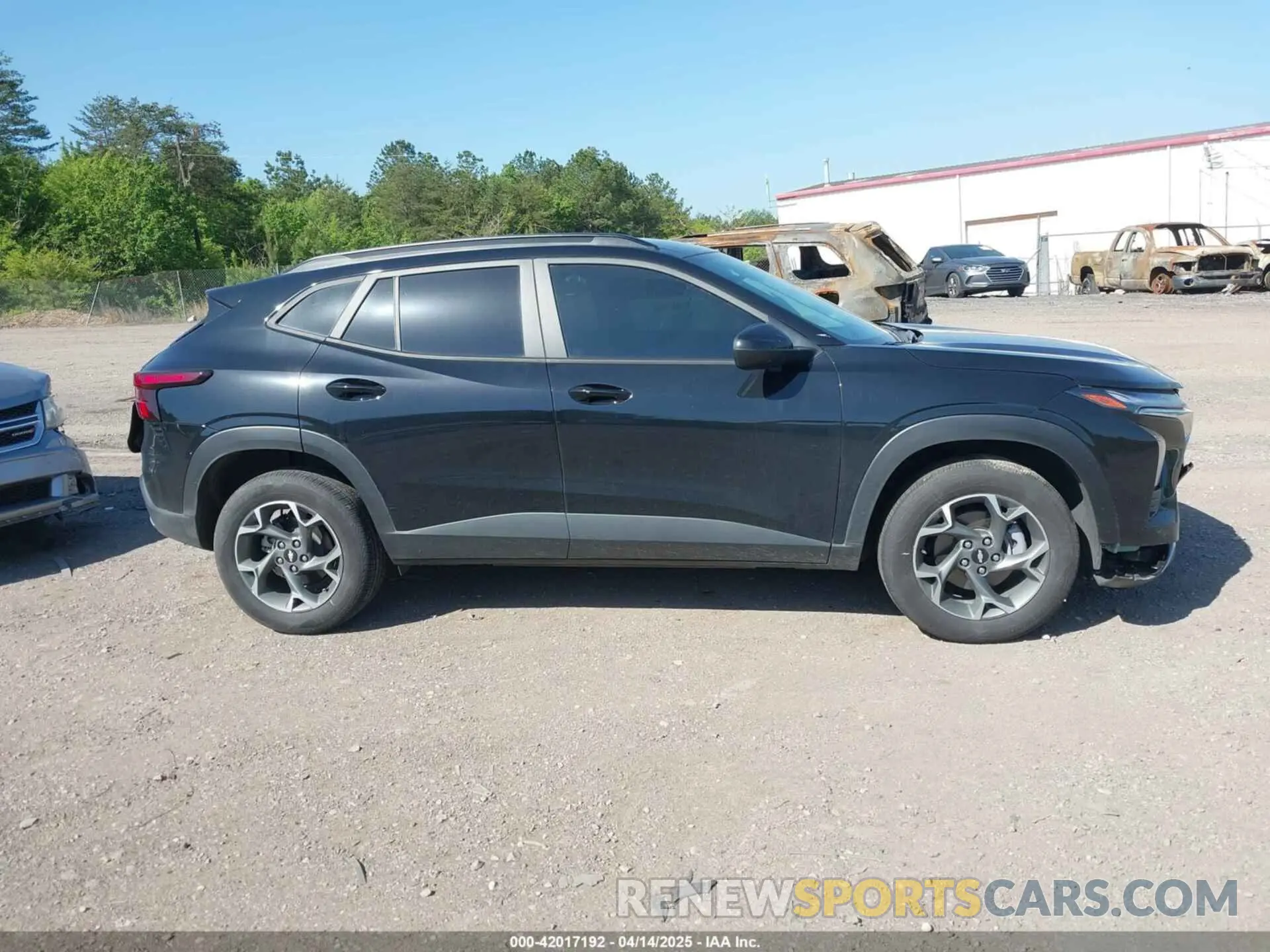 13 Photograph of a damaged car KL77LHE2XRC113686 CHEVROLET TRAX 2024