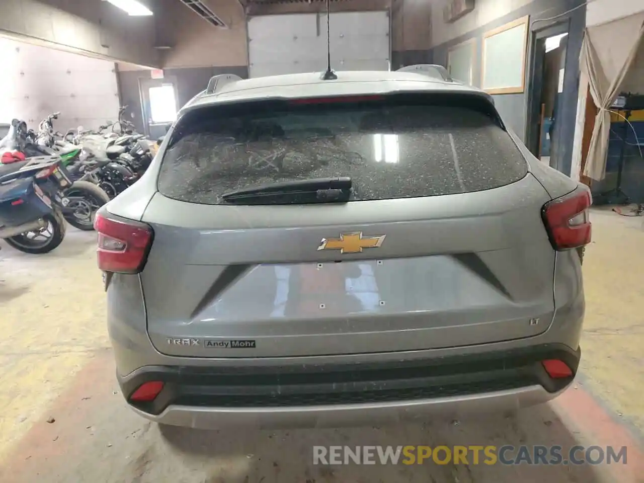 6 Photograph of a damaged car KL77LHE2XRC137261 CHEVROLET TRAX 2024