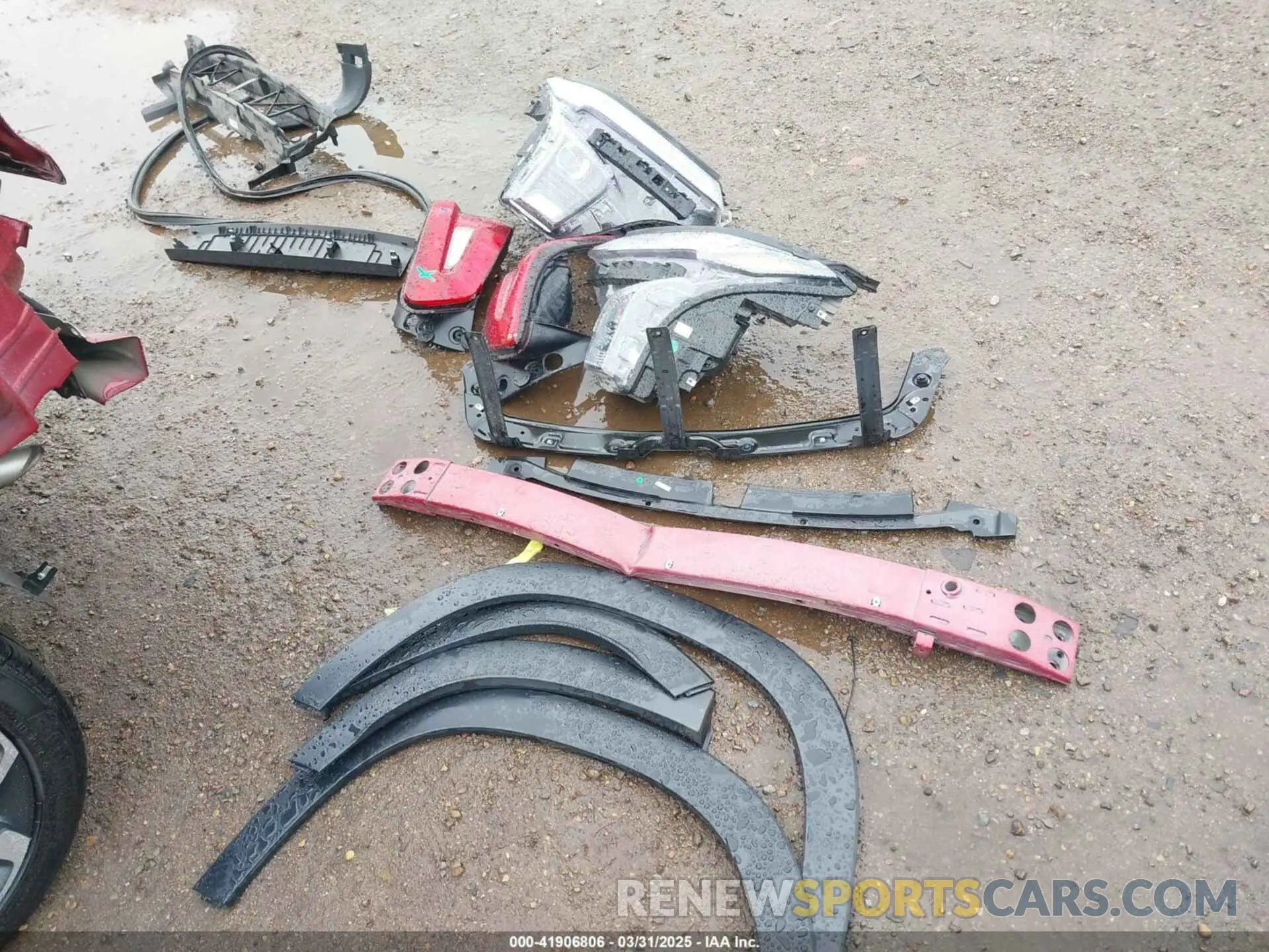 12 Photograph of a damaged car KL77LJE20RC006623 CHEVROLET TRAX 2024
