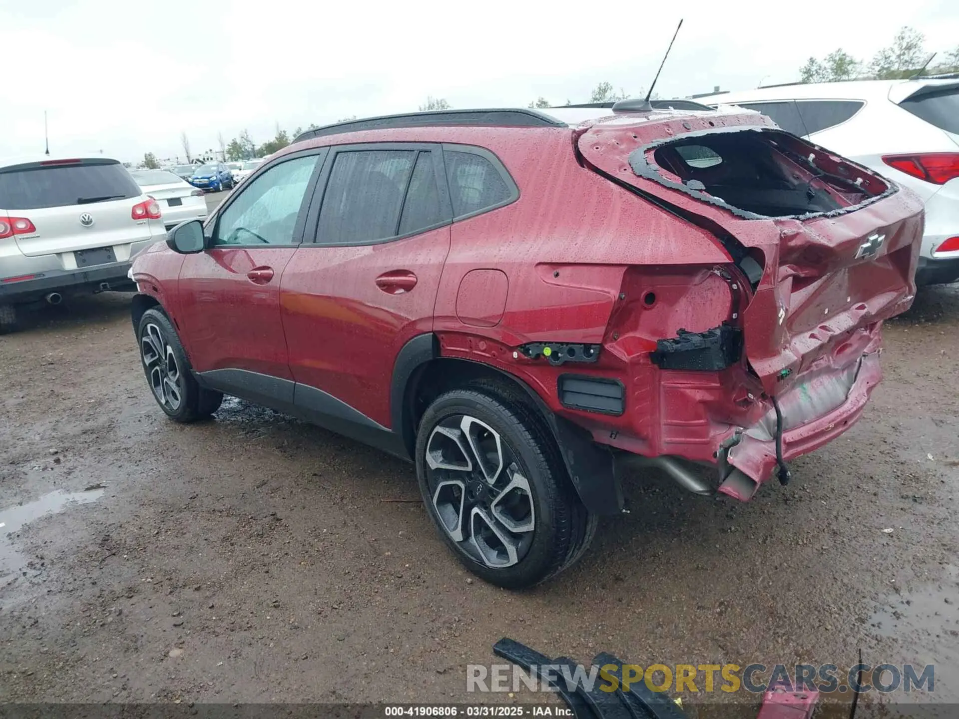 3 Photograph of a damaged car KL77LJE20RC006623 CHEVROLET TRAX 2024