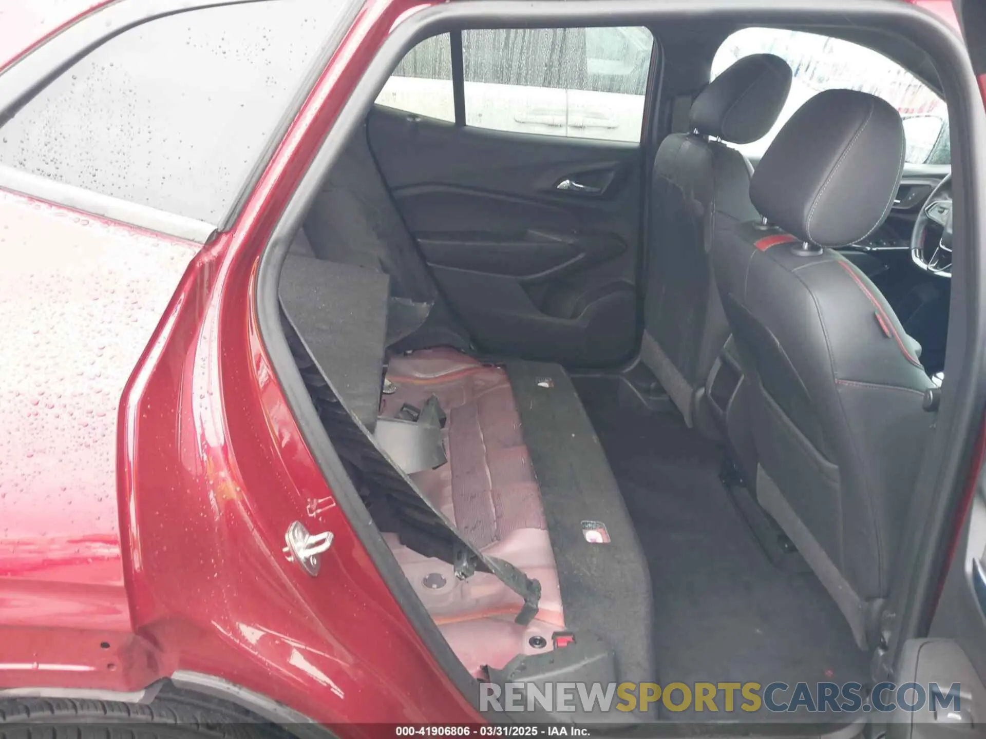 8 Photograph of a damaged car KL77LJE20RC006623 CHEVROLET TRAX 2024