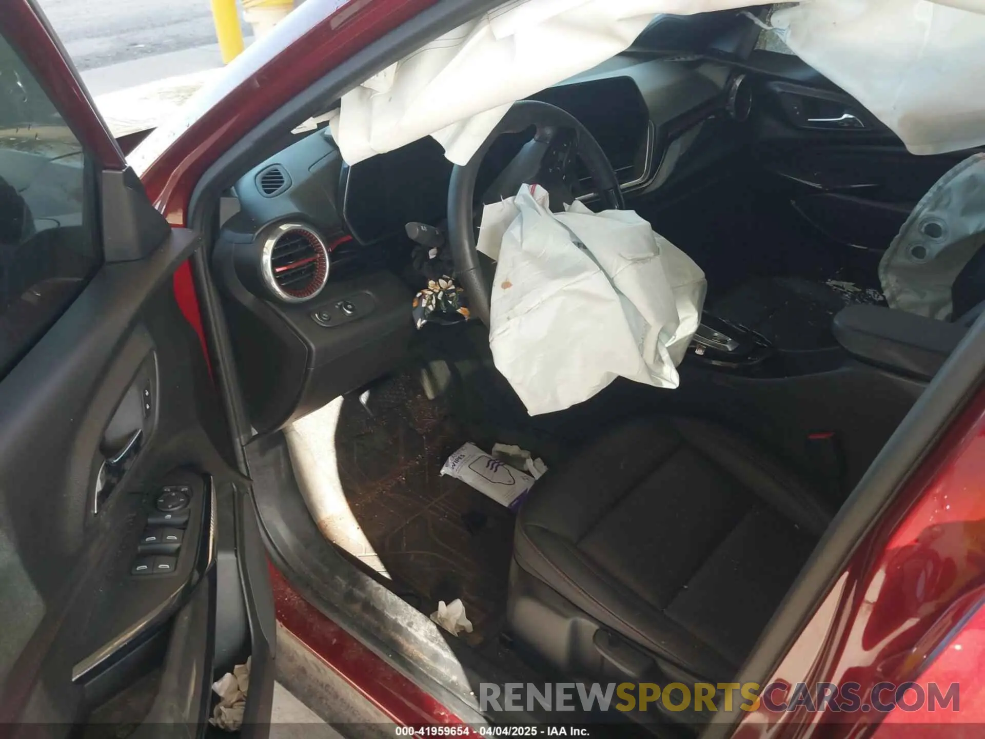 5 Photograph of a damaged car KL77LJE20RC231365 CHEVROLET TRAX 2024