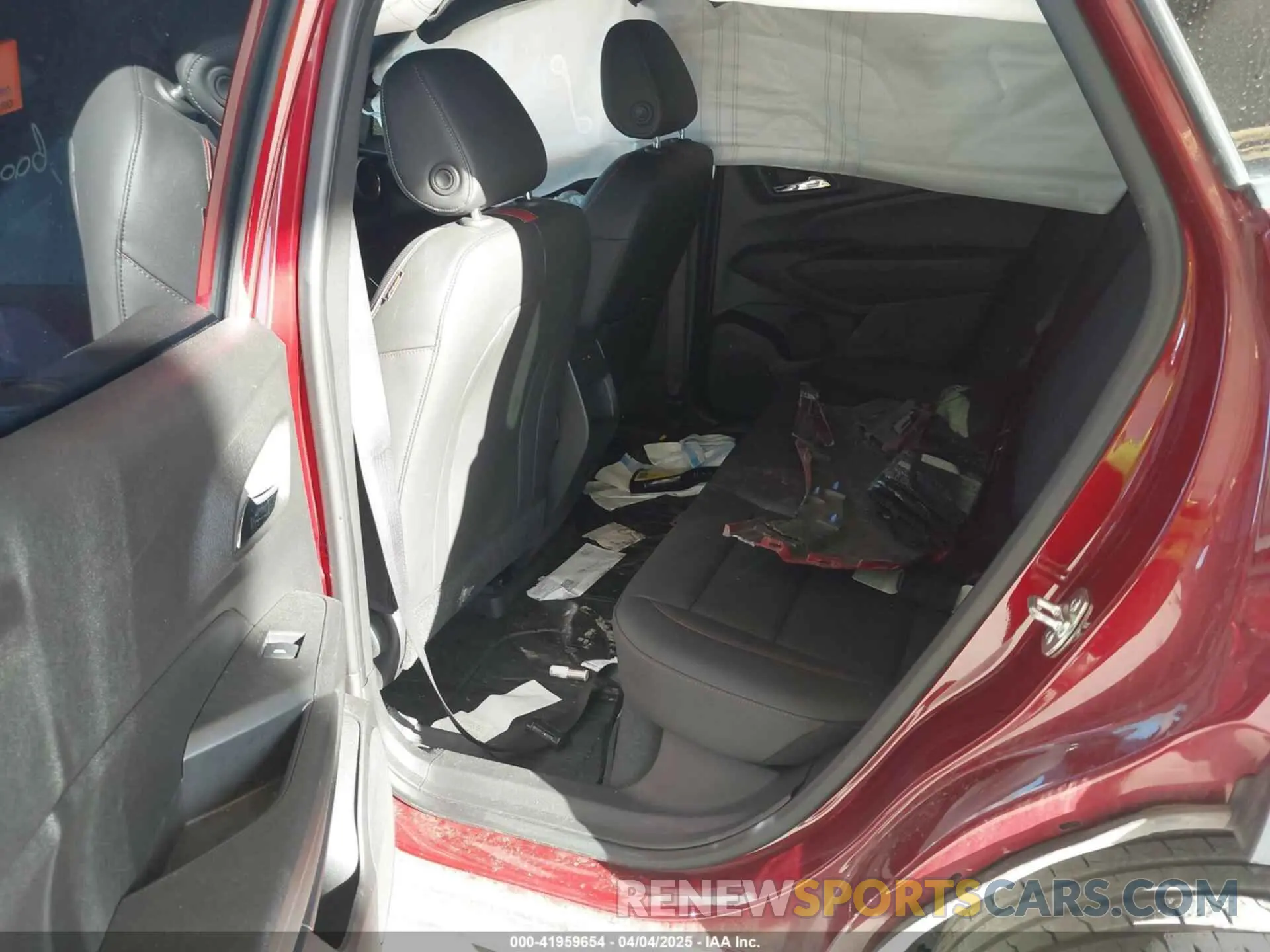 8 Photograph of a damaged car KL77LJE20RC231365 CHEVROLET TRAX 2024