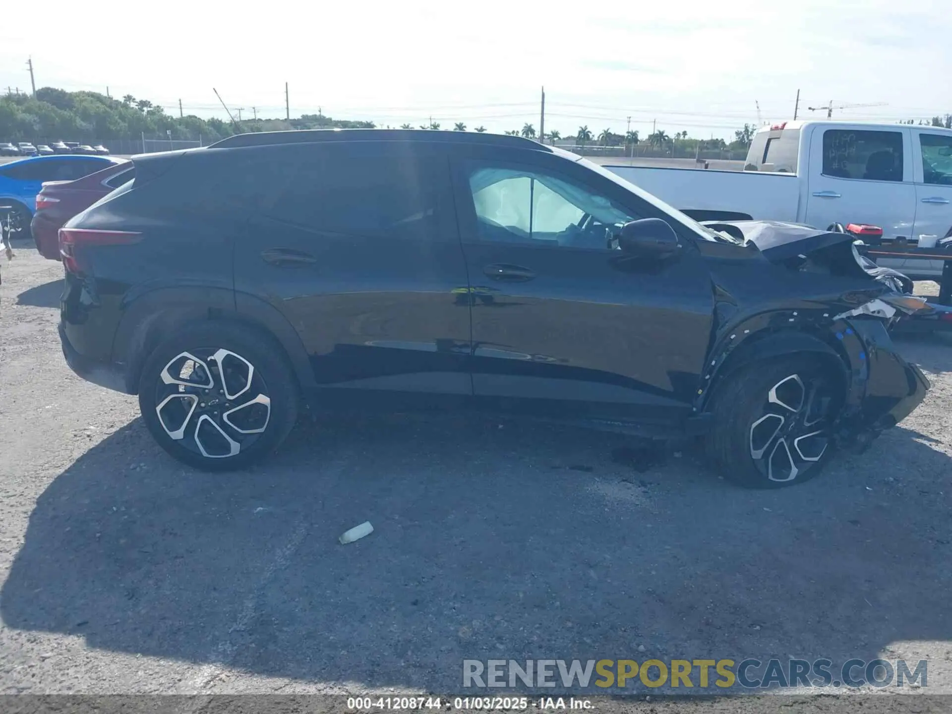 14 Photograph of a damaged car KL77LJE21RC022197 CHEVROLET TRAX 2024