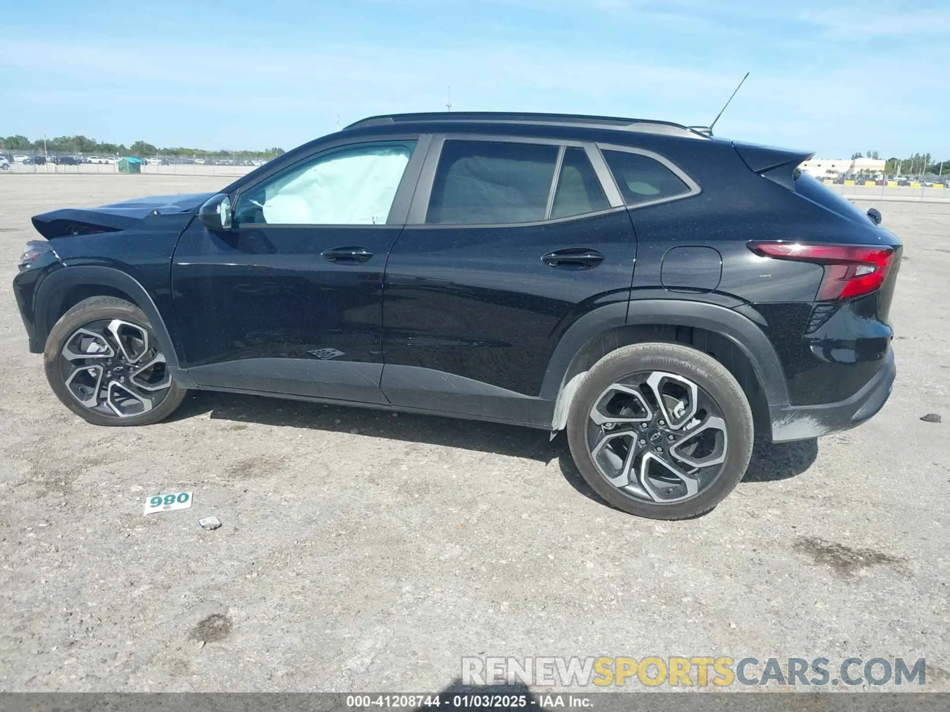 3 Photograph of a damaged car KL77LJE21RC022197 CHEVROLET TRAX 2024