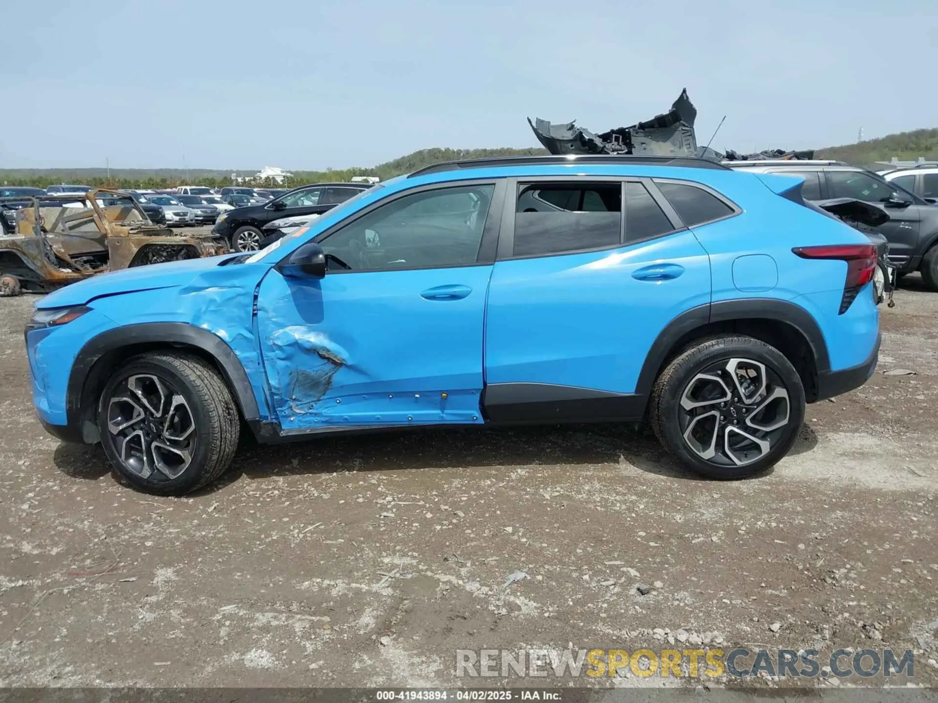 14 Photograph of a damaged car KL77LJE23RC186941 CHEVROLET TRAX 2024