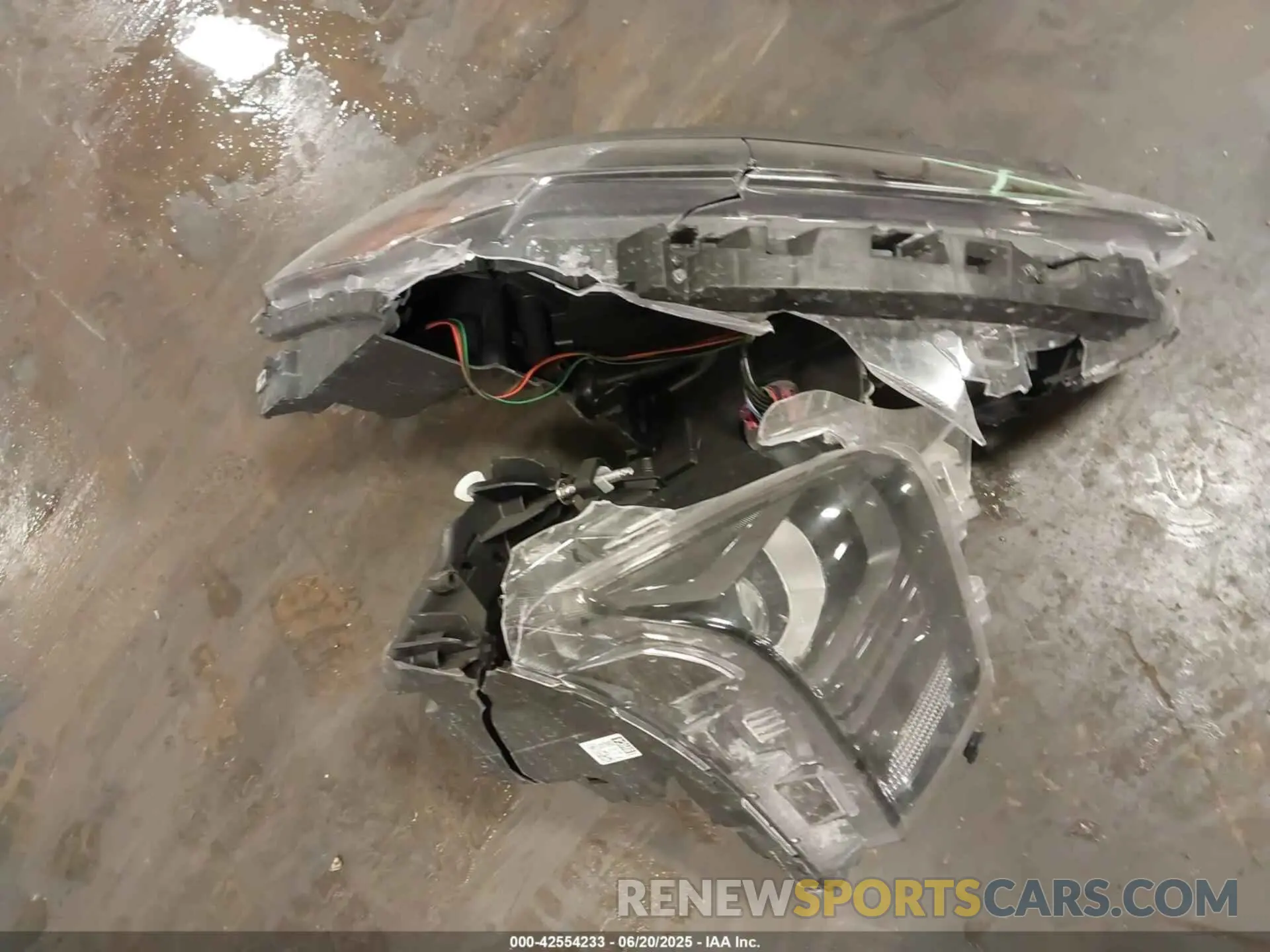 20 Photograph of a damaged car KL77LJE24RC054836 CHEVROLET TRAX 2024