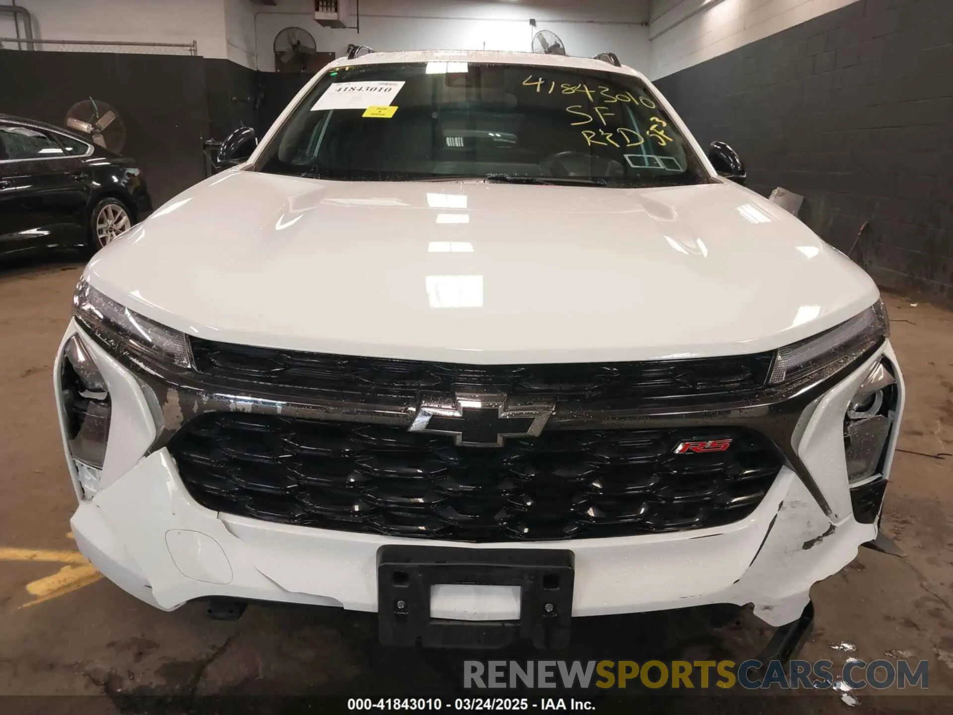 12 Photograph of a damaged car KL77LJE24RC111925 CHEVROLET TRAX 2024